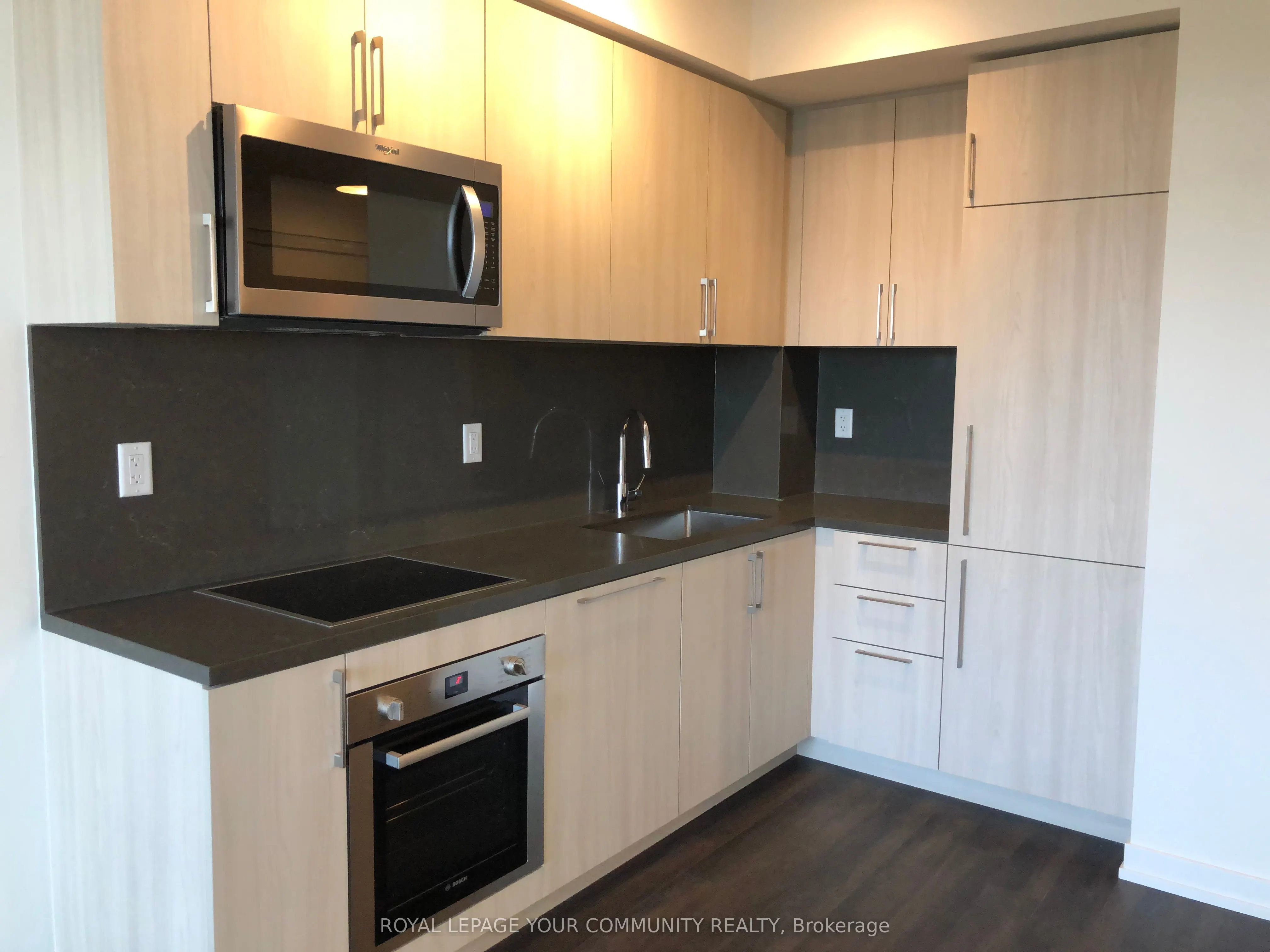 1 Grandview Avenue, #1015