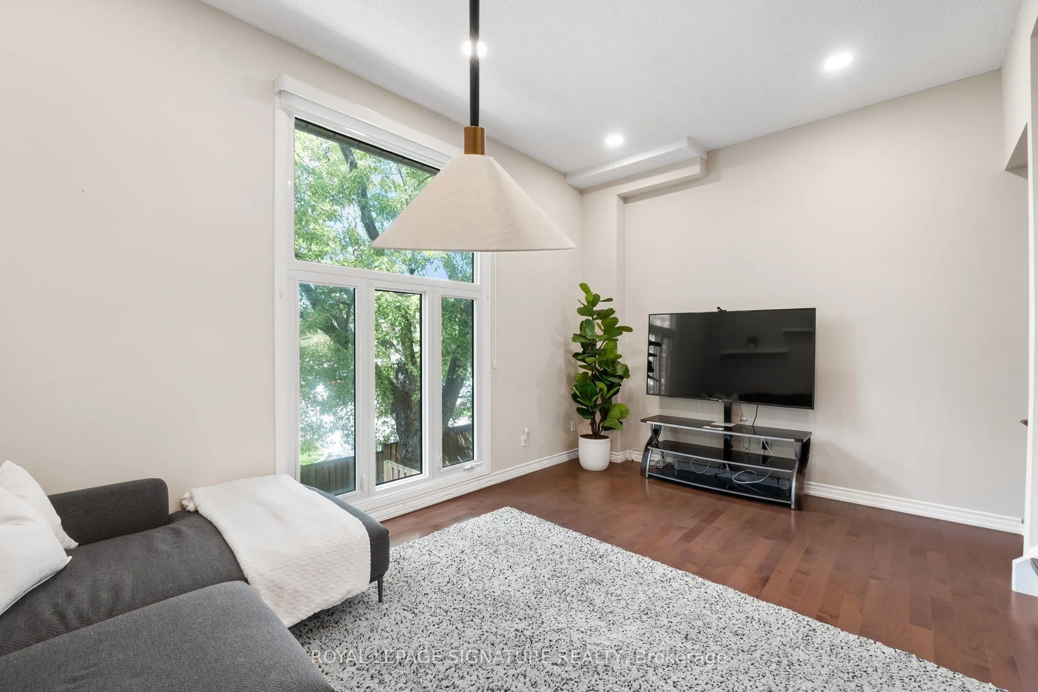 10 Thatcher's Mill Way, #05