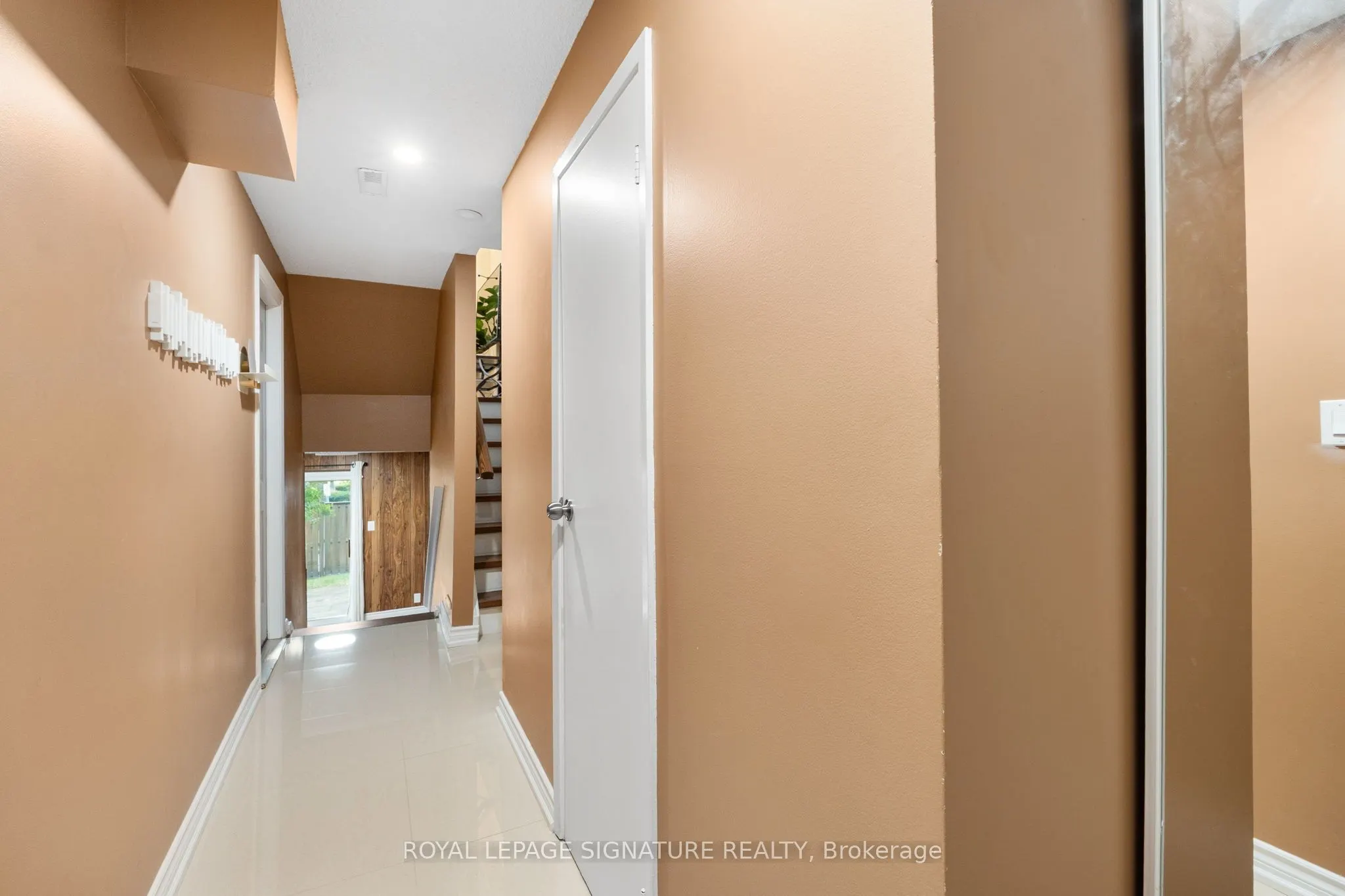 10 Thatcher's Mill Way, #05
