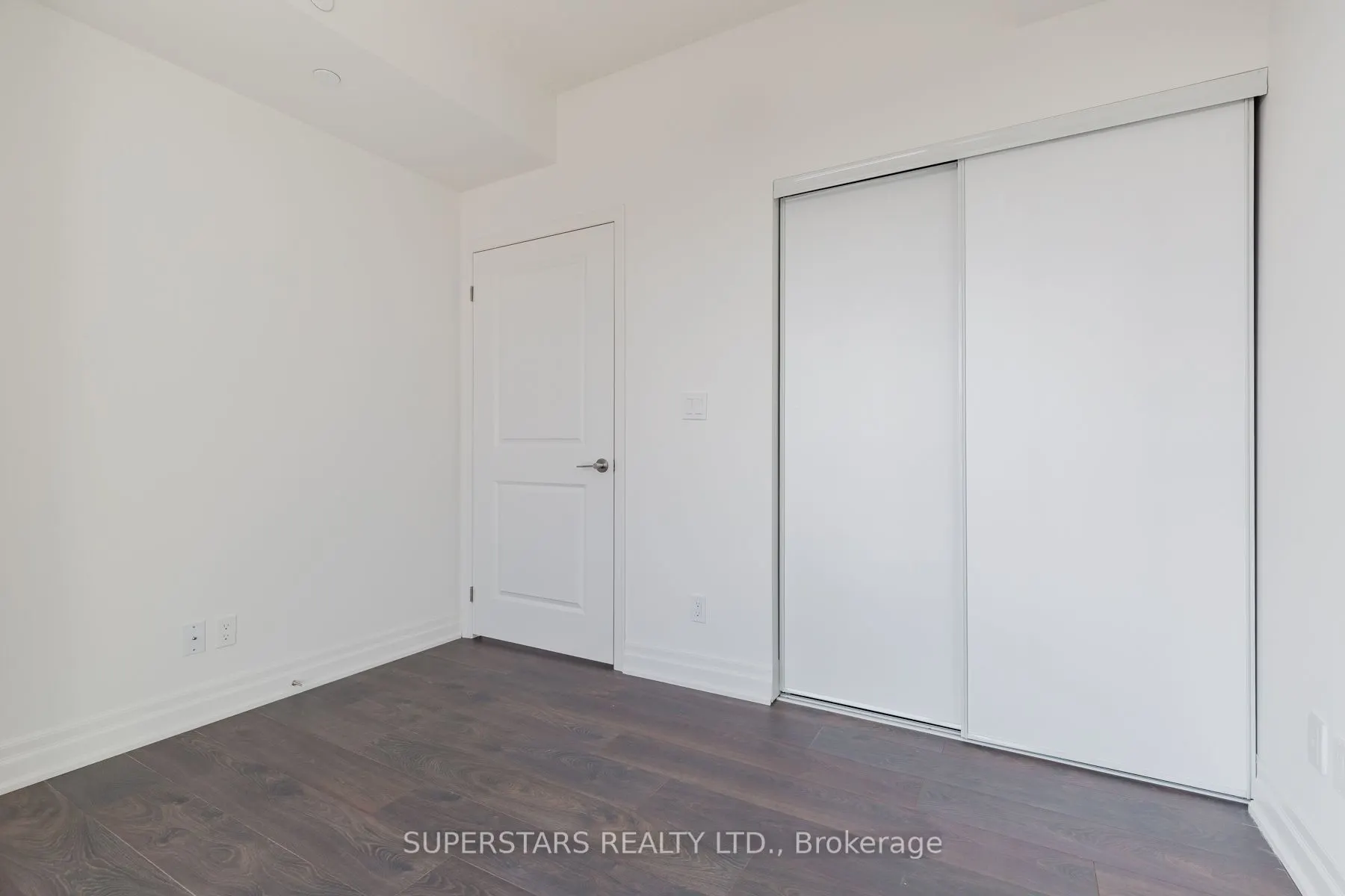 10 Rouge Valley Drive W, #614A