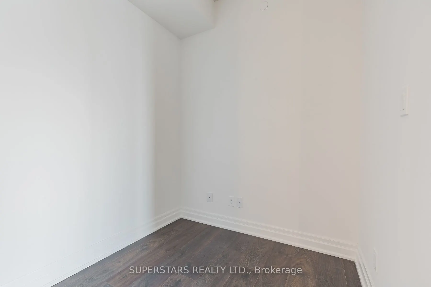 10 Rouge Valley Drive W, #614A