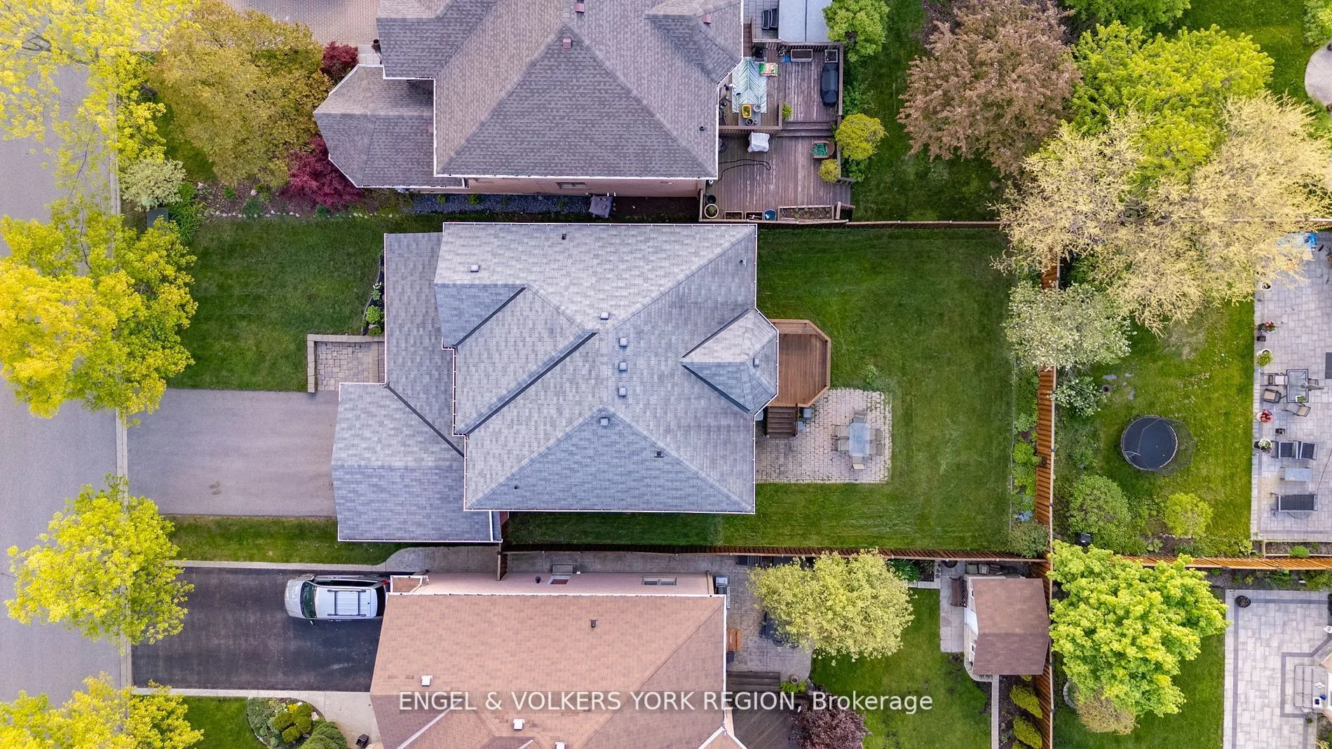 24 Timber Valley Avenue