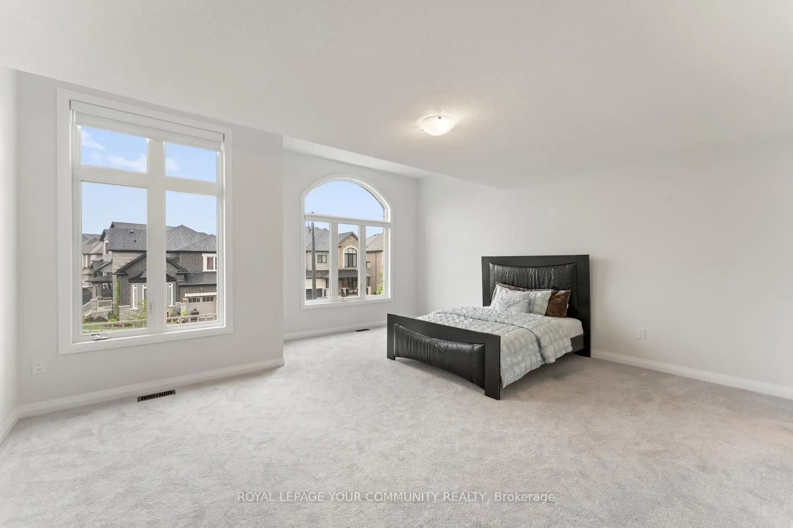1583 Stovell Crescent