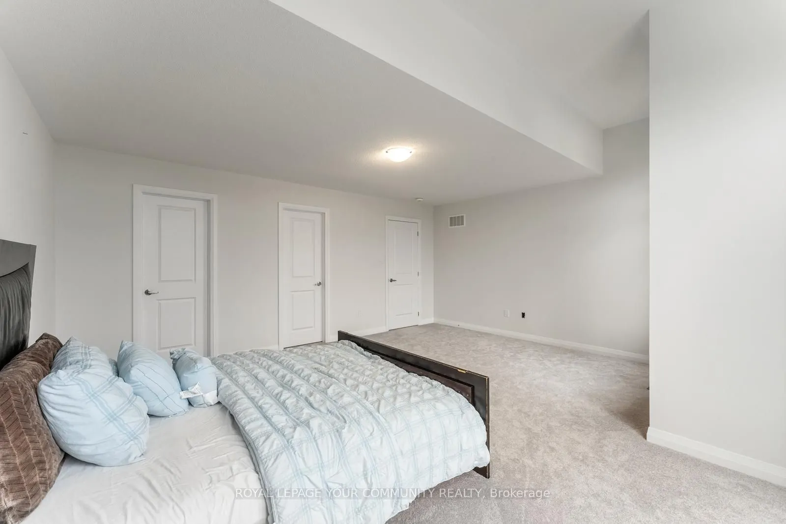1583 Stovell Crescent