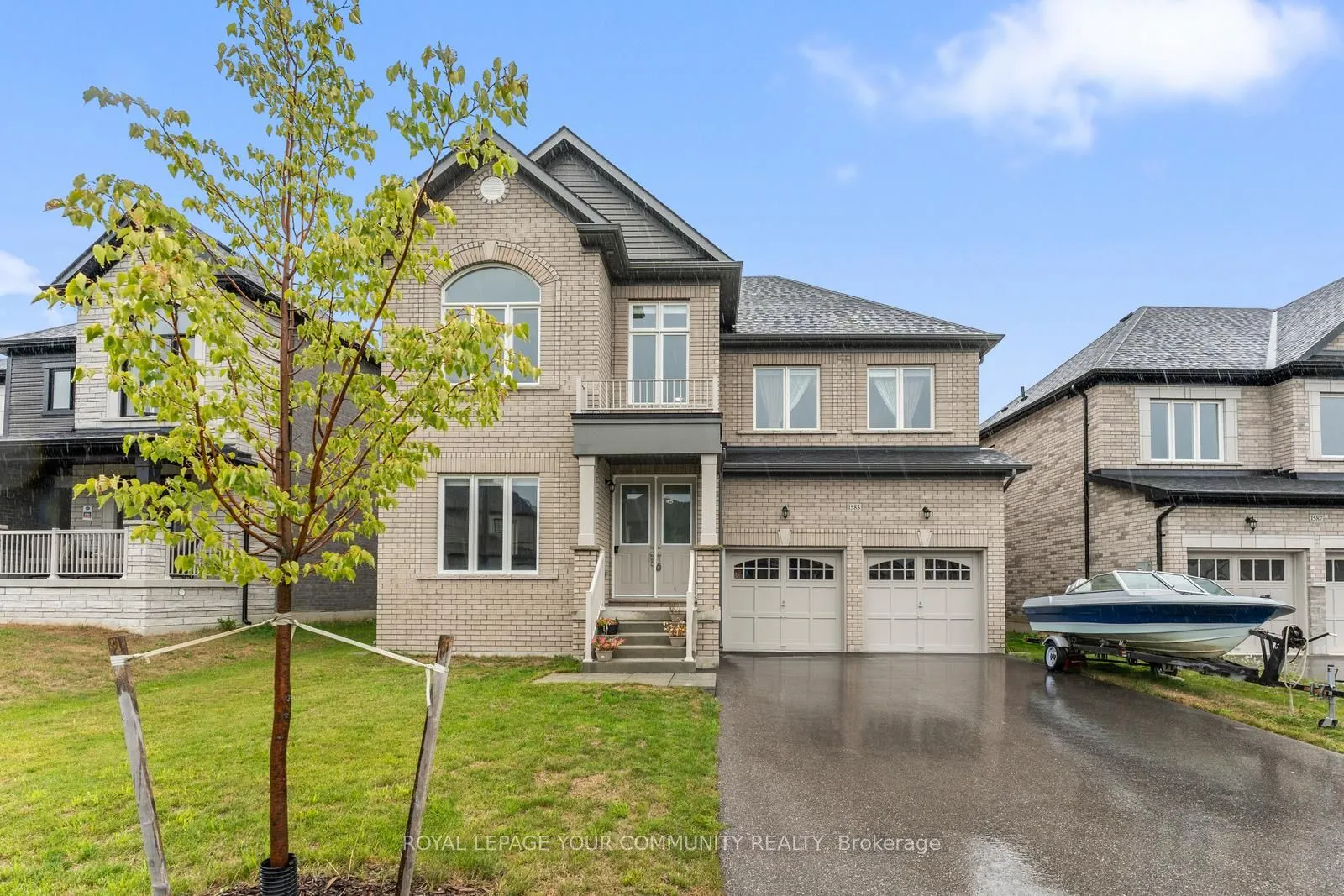 1583 Stovell Crescent