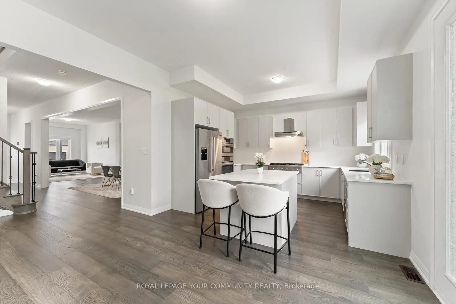 1583 Stovell Crescent