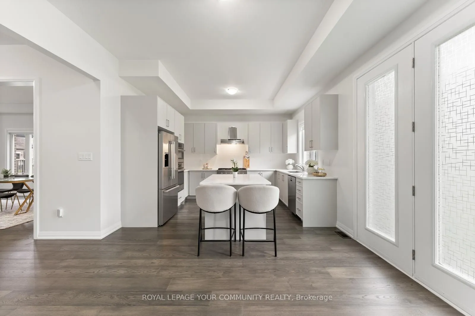 1583 Stovell Crescent