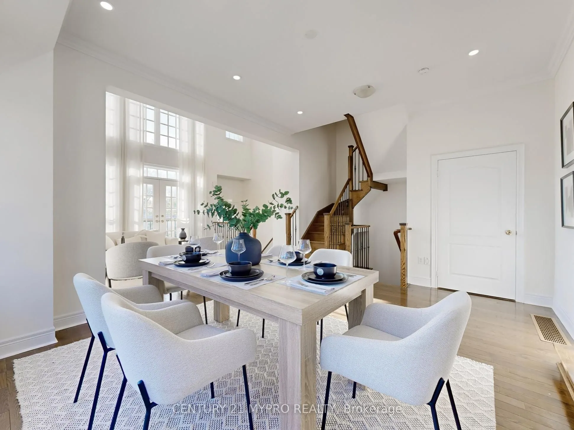 35 Rouge Valley Drive