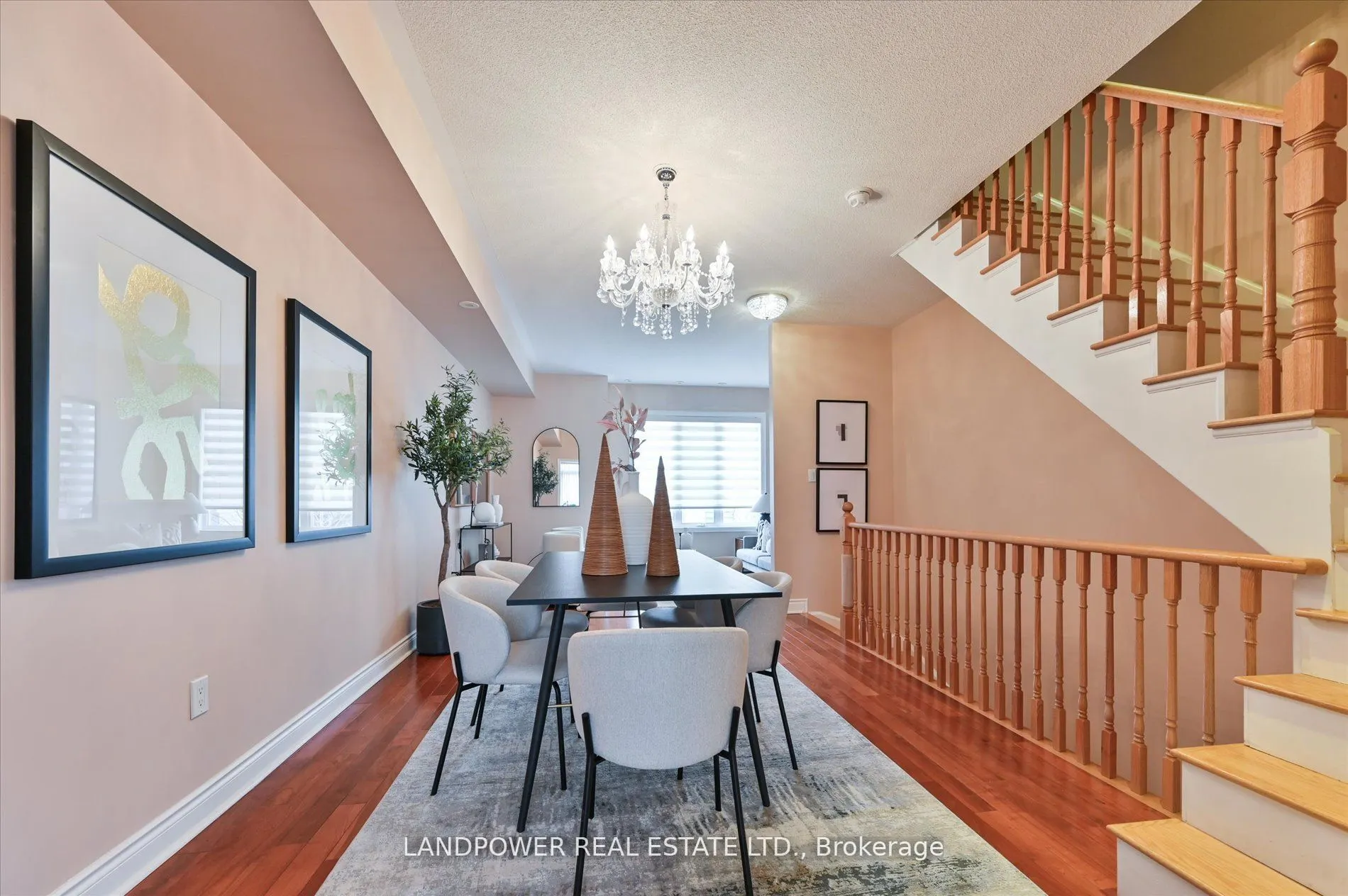 7 Saddlecreek Drive, #4