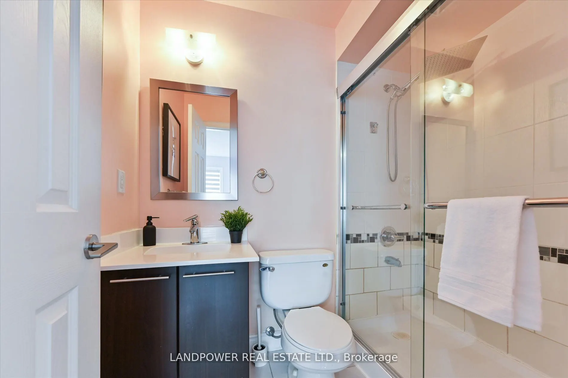 7 Saddlecreek Drive, #4
