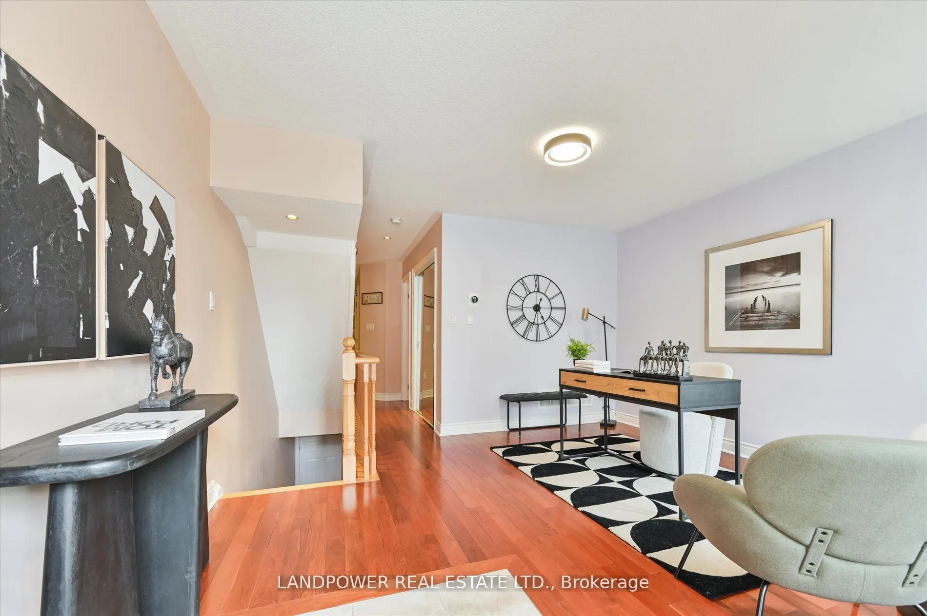 7 Saddlecreek Drive, #4