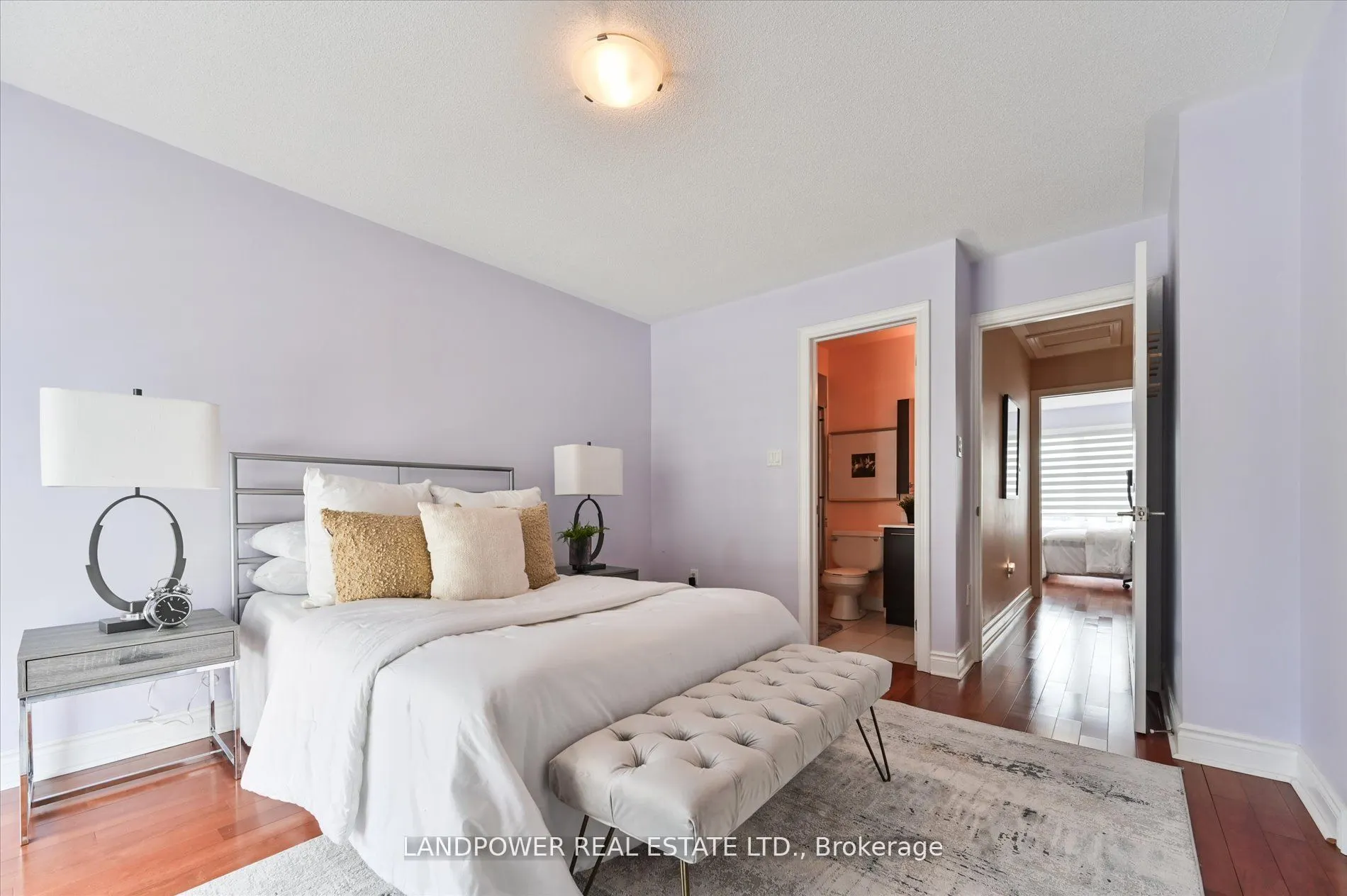 7 Saddlecreek Drive, #4