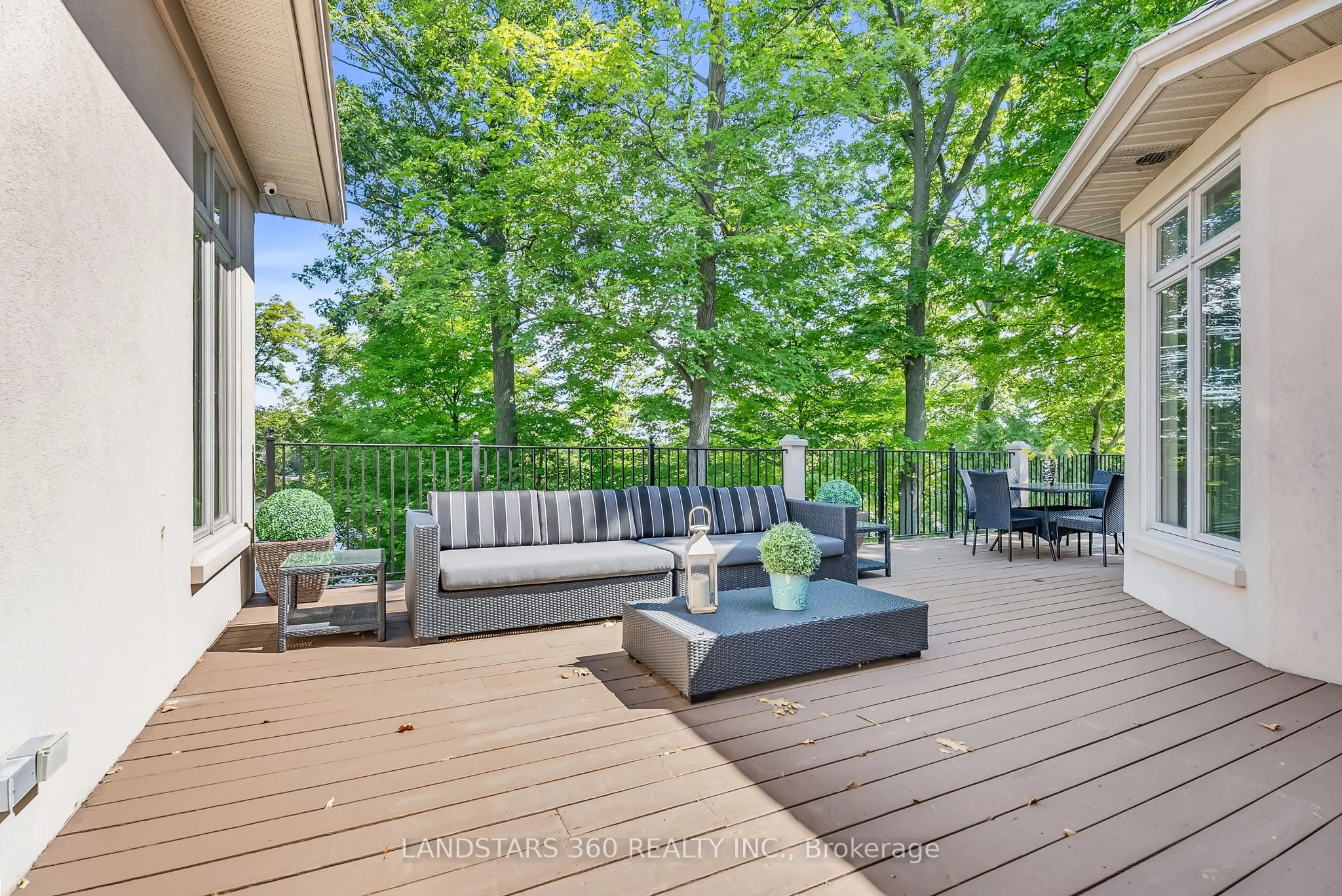 58 Lakeview Avenue