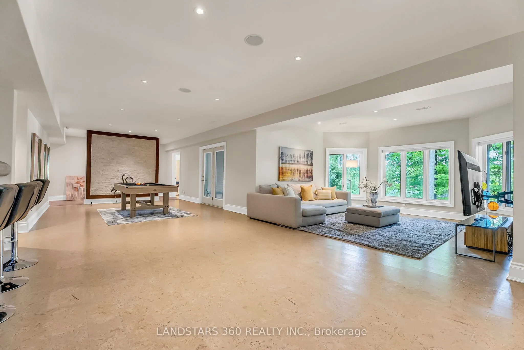 58 Lakeview Avenue