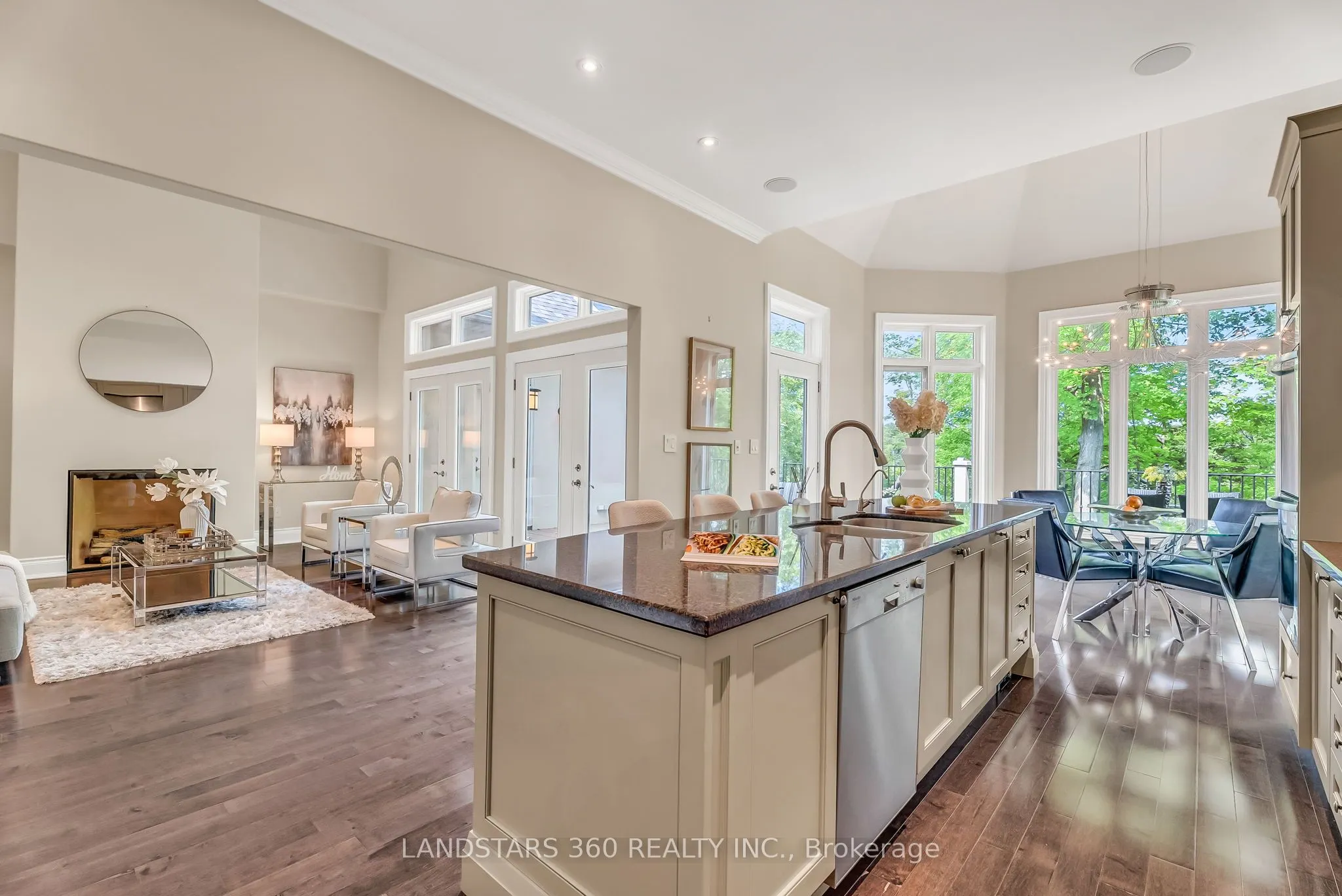 58 Lakeview Avenue