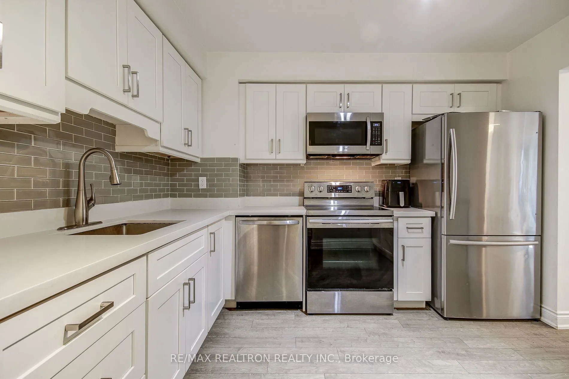 680 Gibney Crescent, #18