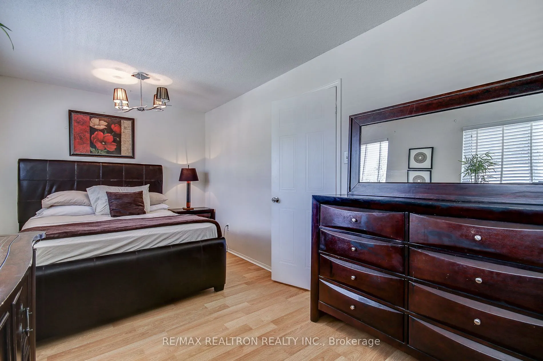 680 Gibney Crescent, #18