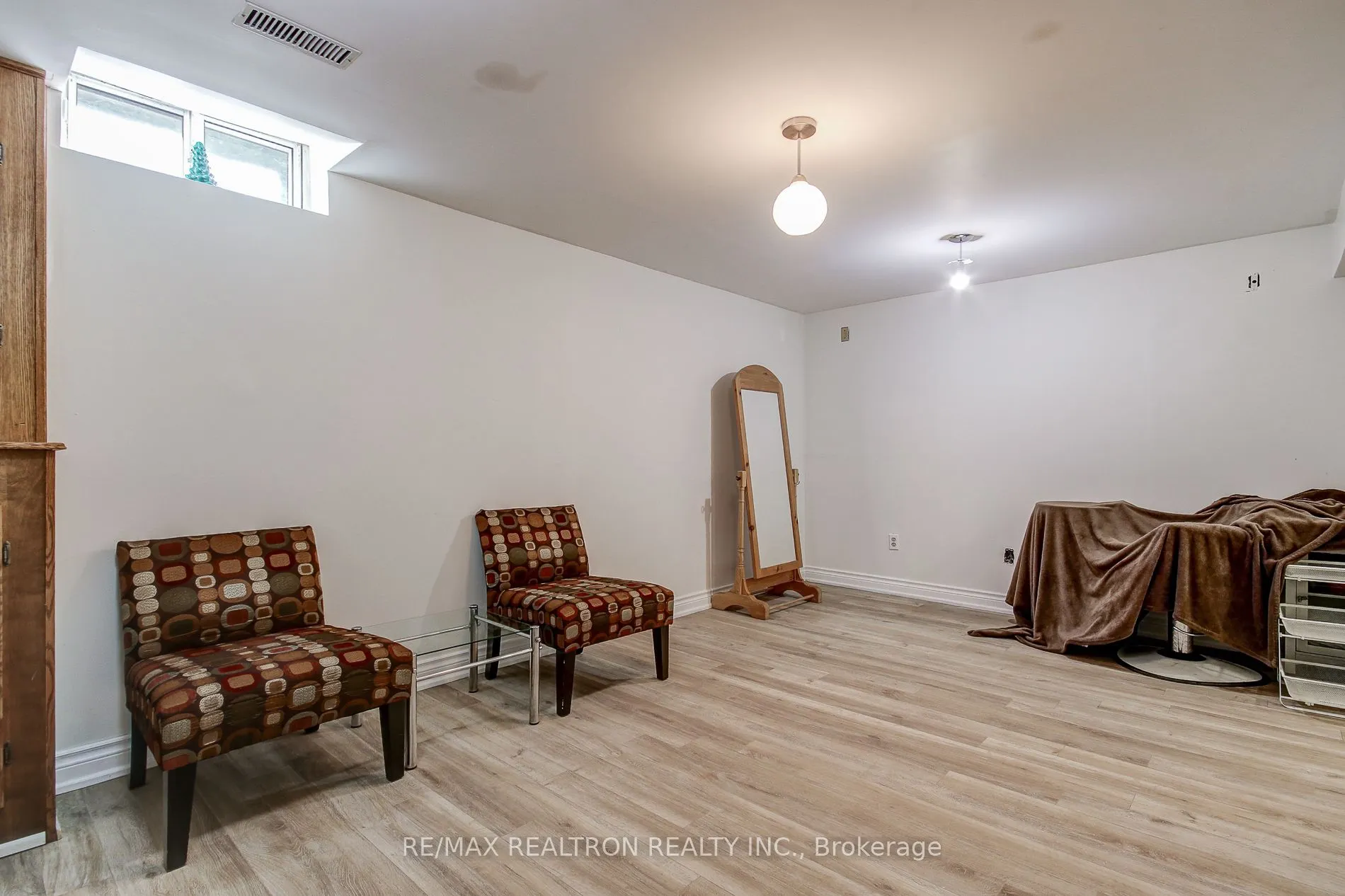 680 Gibney Crescent, #18