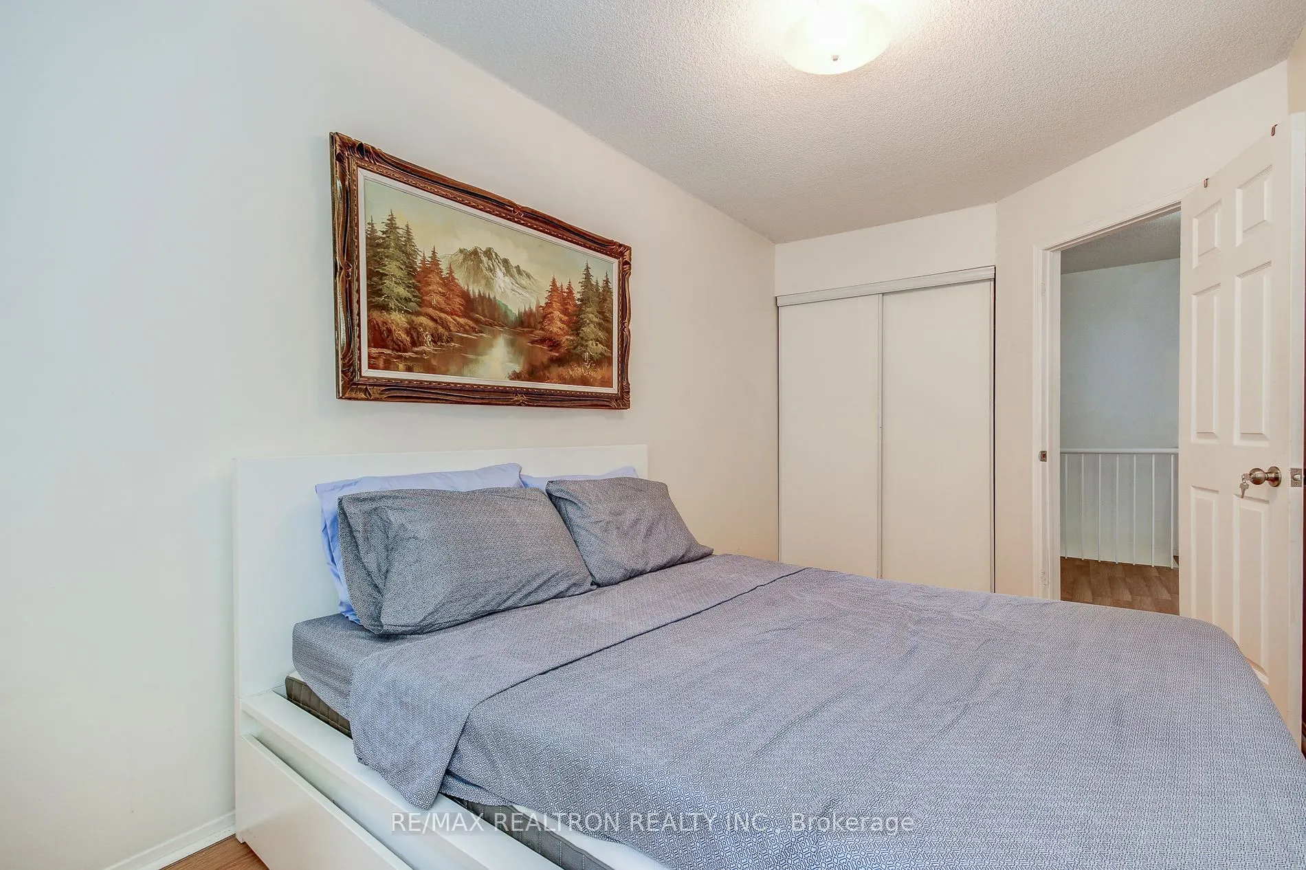 680 Gibney Crescent, #18