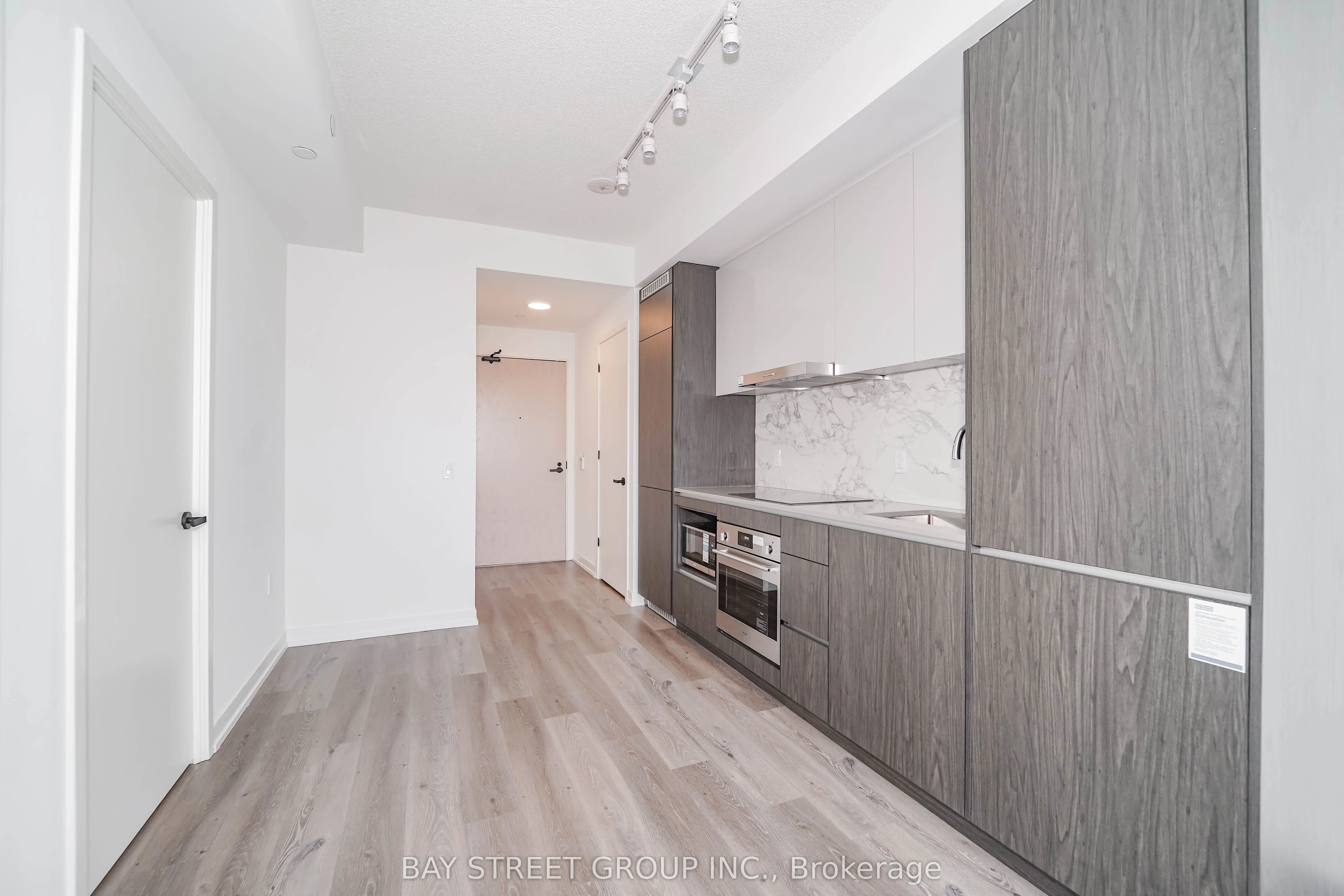 28 Interchange Way, #4109