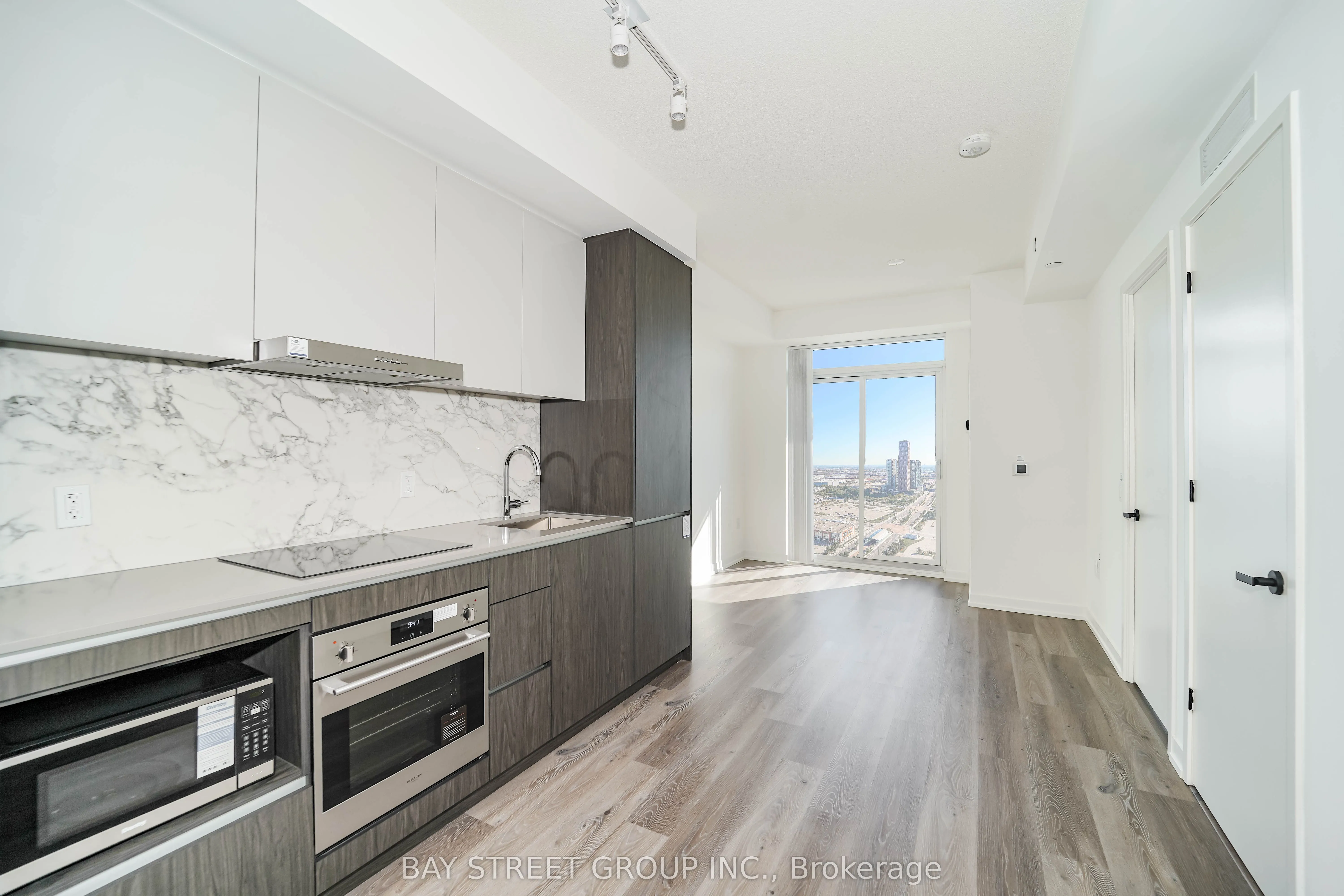 28 Interchange Way, #4109