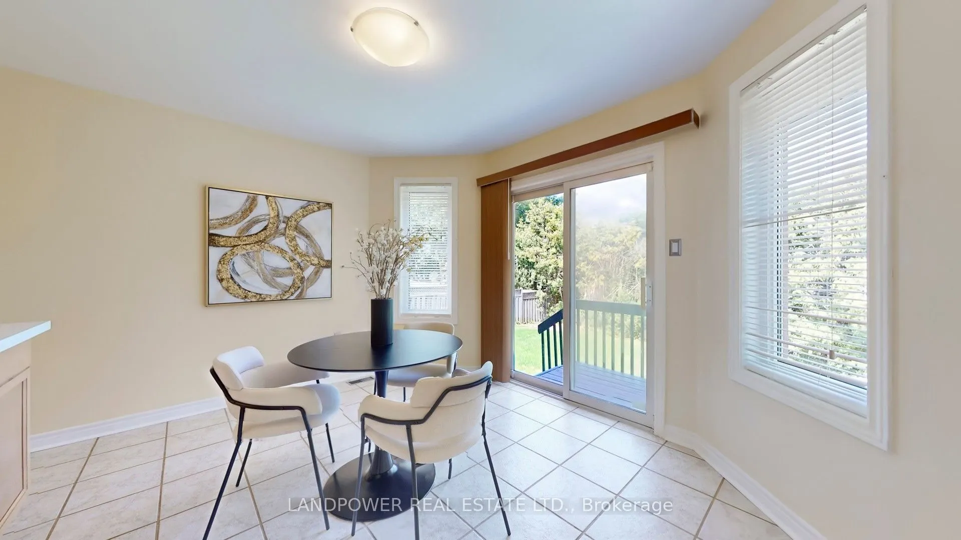 36 Amberview Drive
