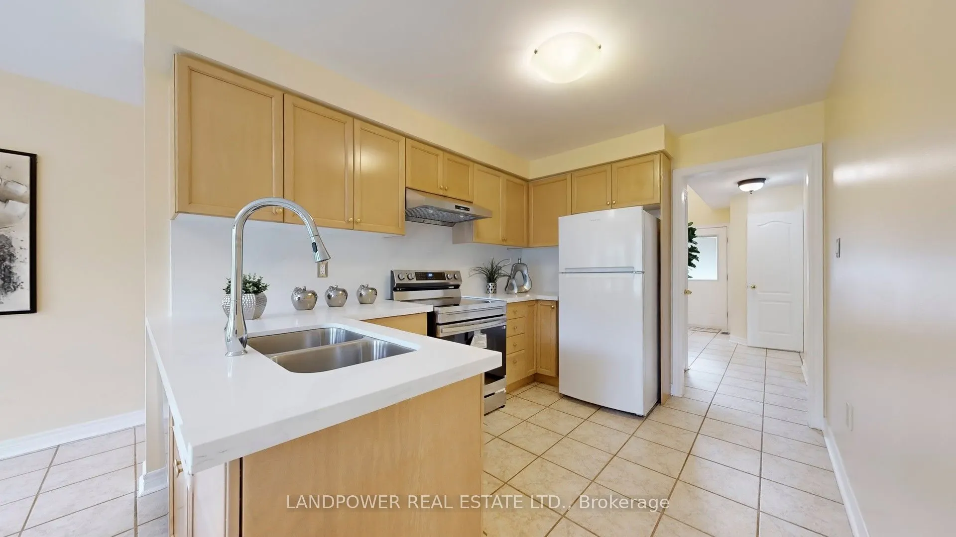 36 Amberview Drive