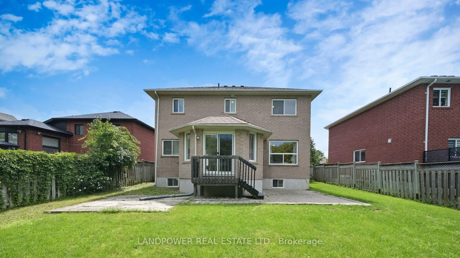 36 Amberview Drive