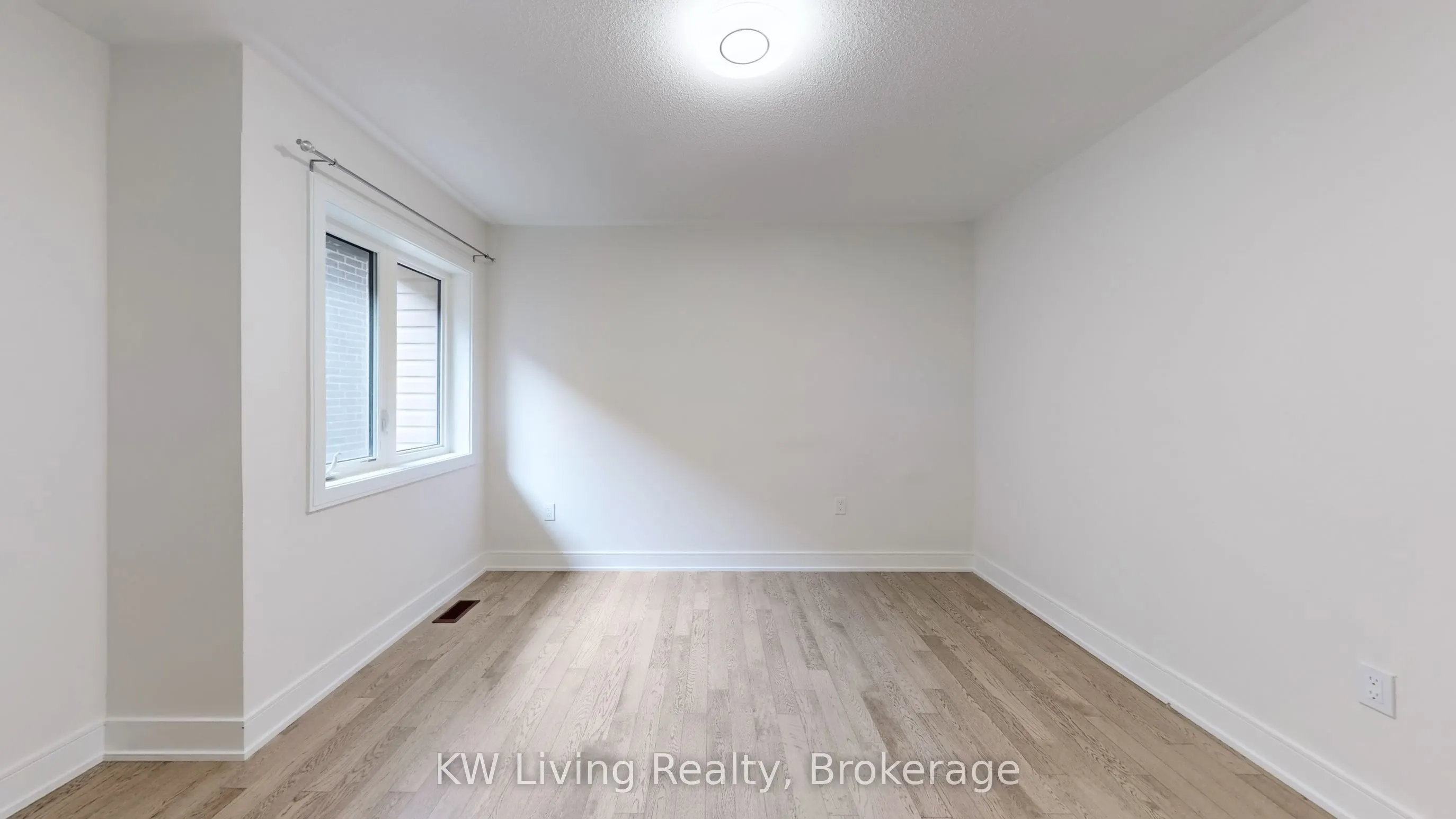 37 Kenneth Rogers Crescent