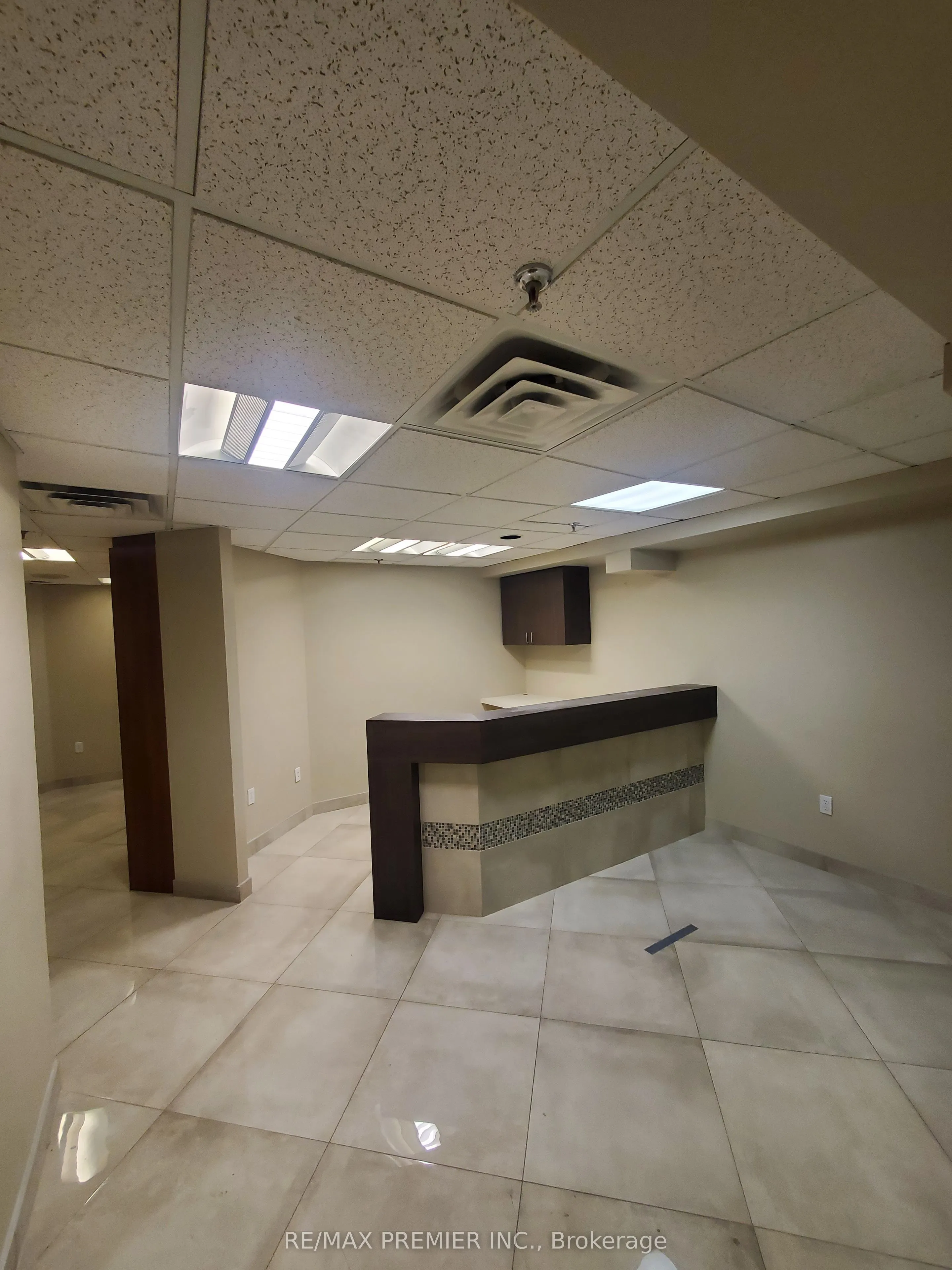 7330 Yonge Street, #218