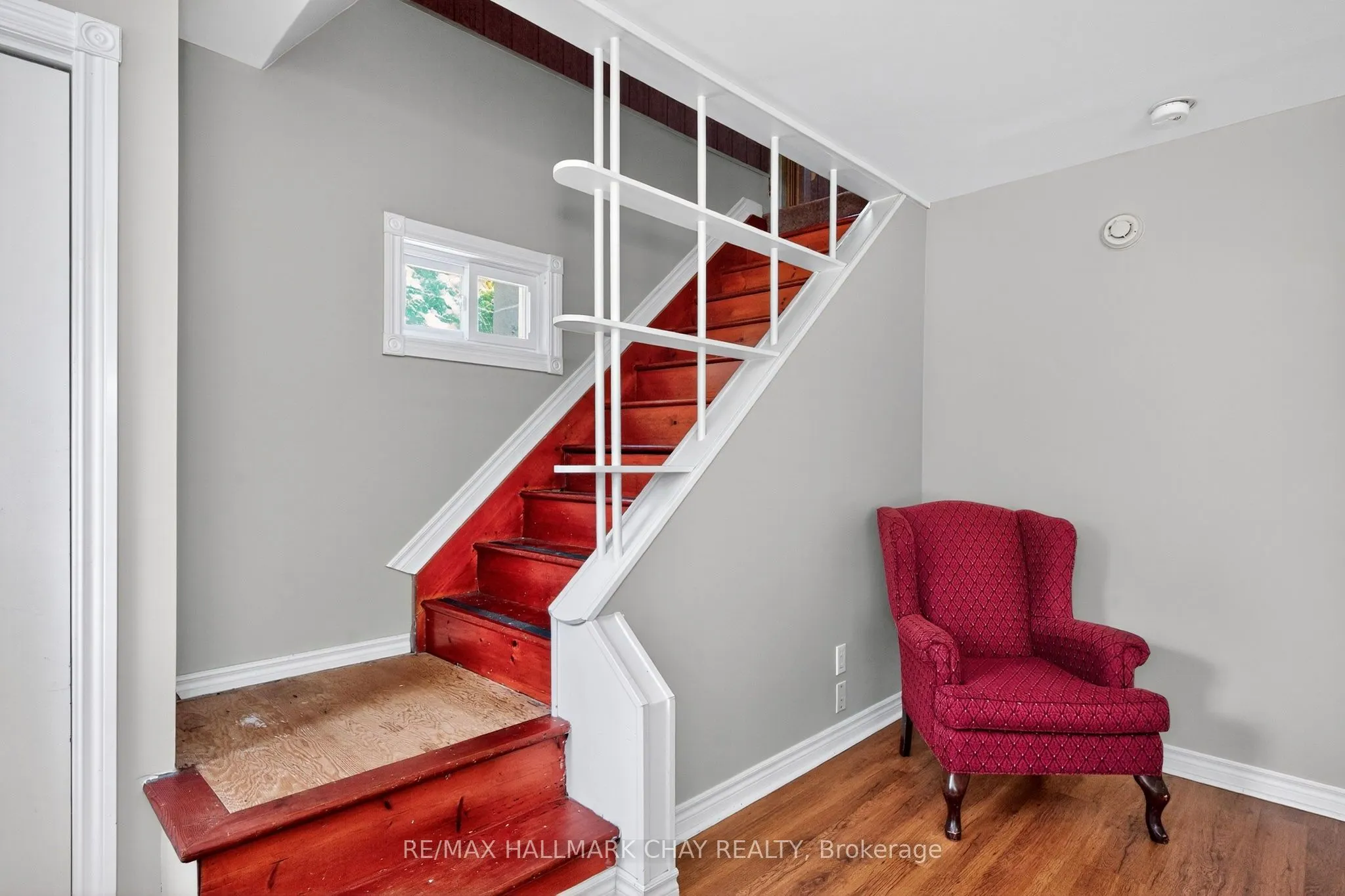 4235 Hogback Road