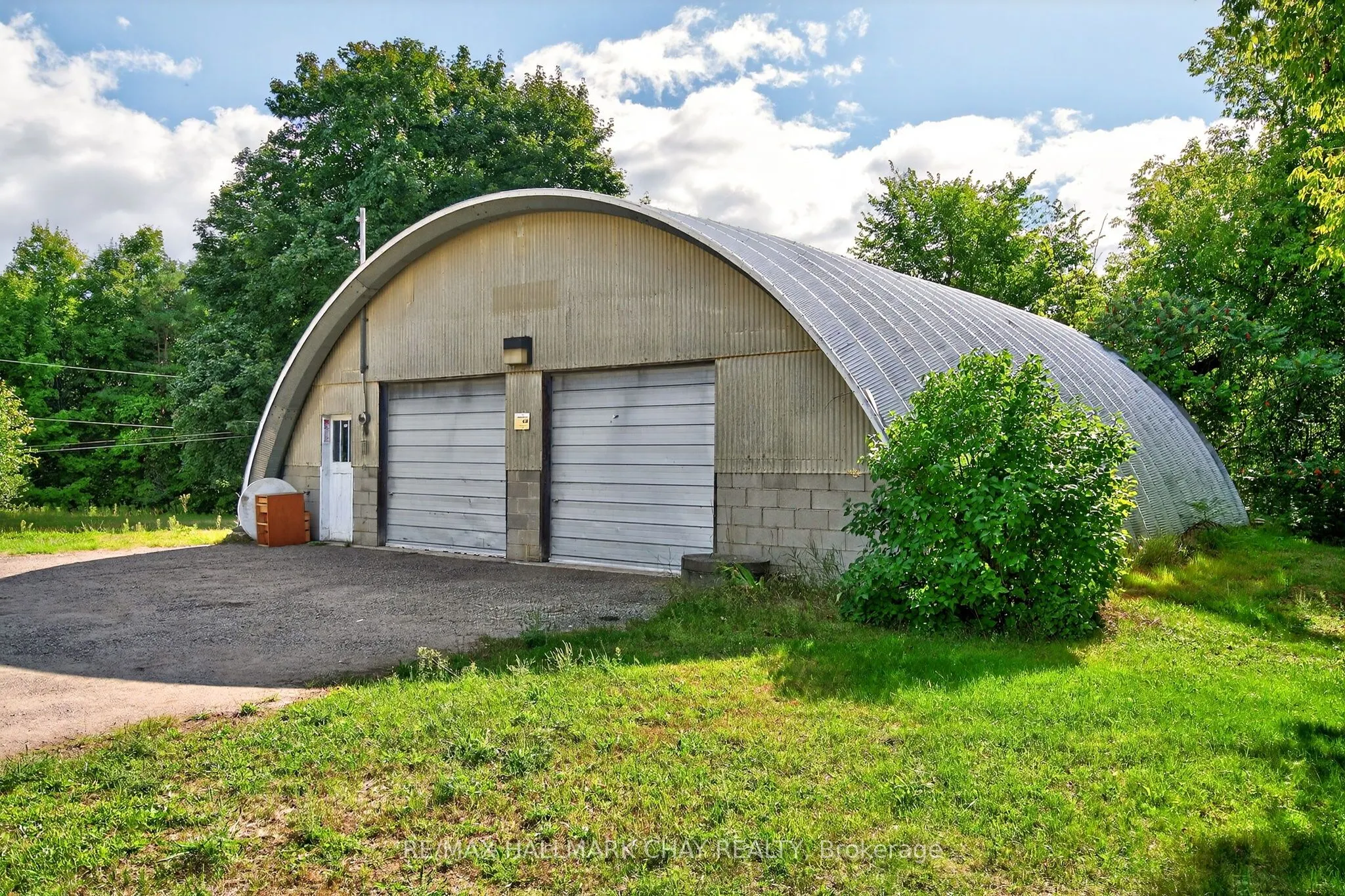 4235 Hogback Road