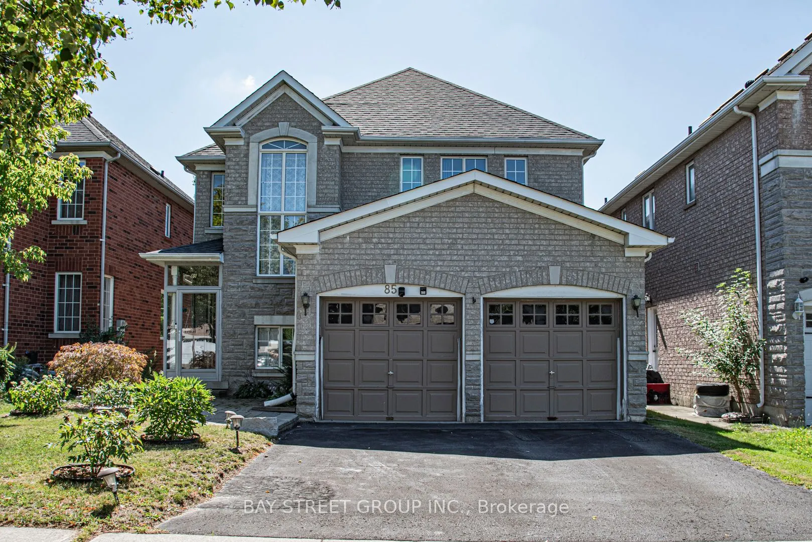 85 Rushingbrook Drive