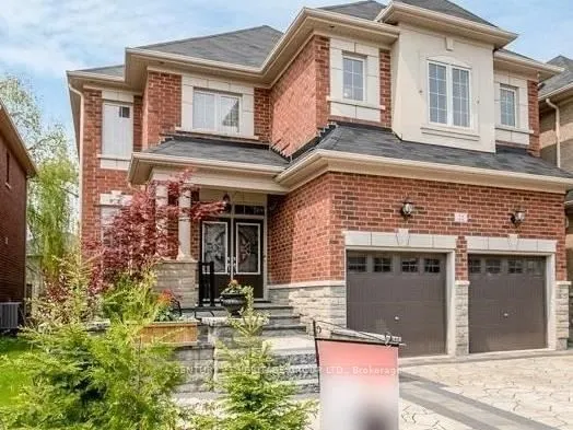 22 Rossini Drive, #MAIN & UPPER