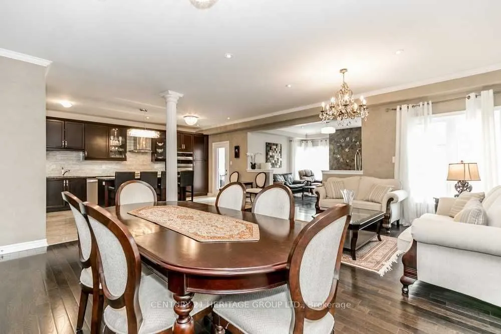 22 Rossini Drive, #MAIN & UPPER