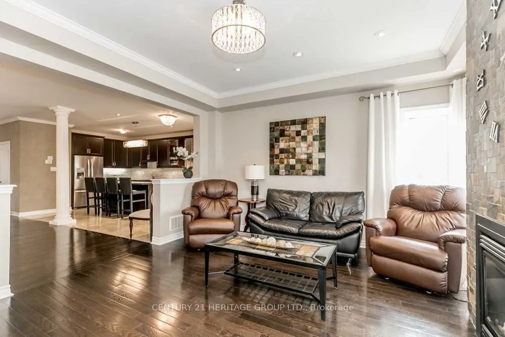 22 Rossini Drive, #MAIN & UPPER