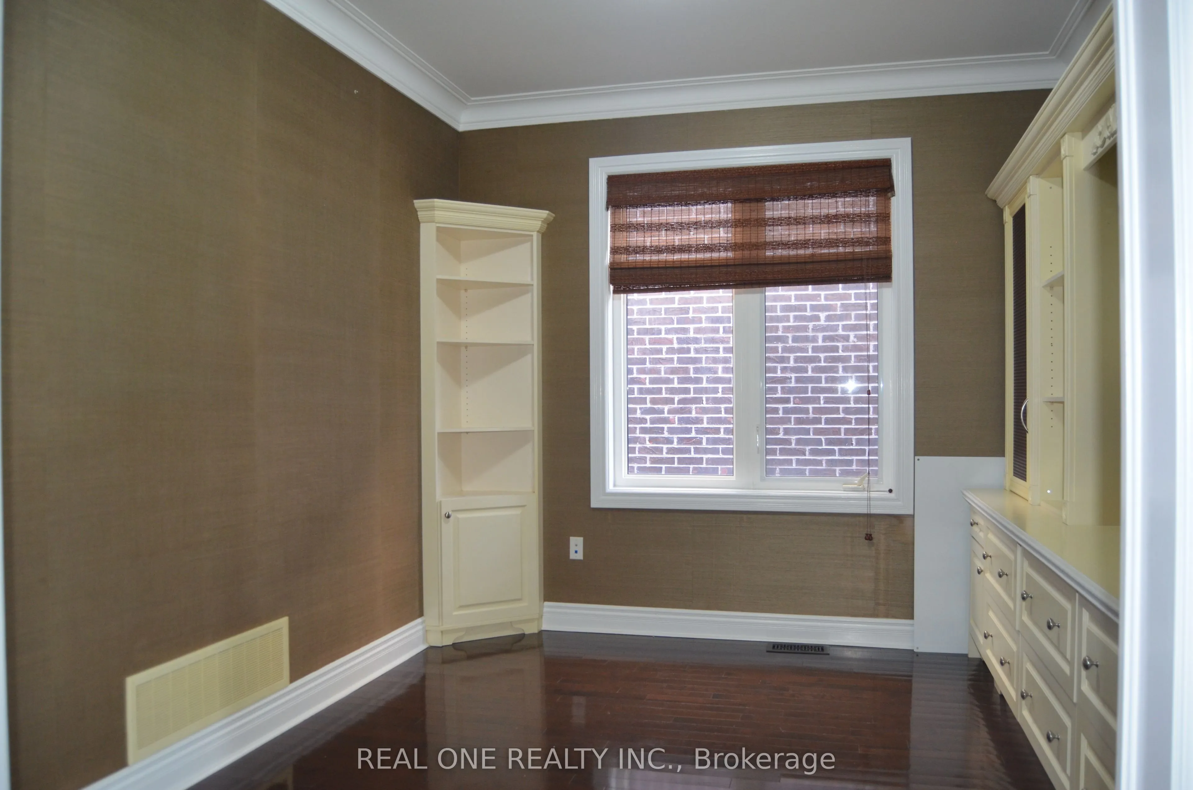 83 Townwood Drive