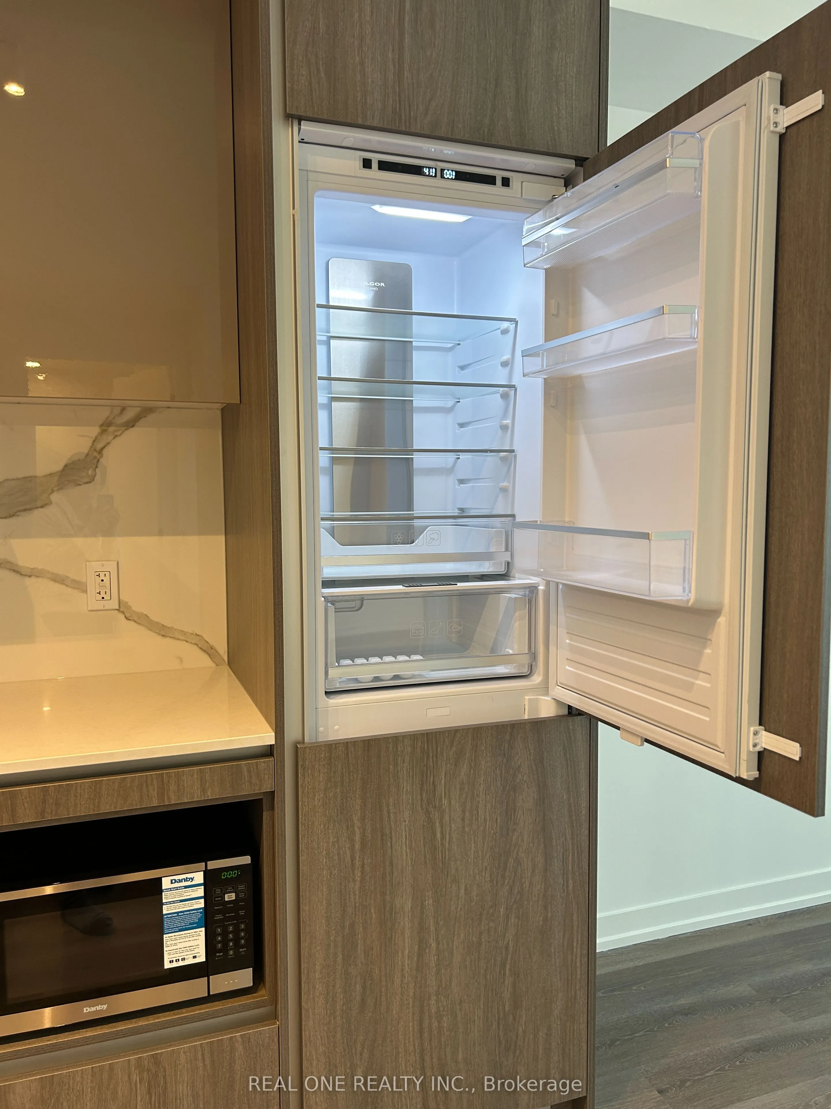 28 Interchange Way, #4116