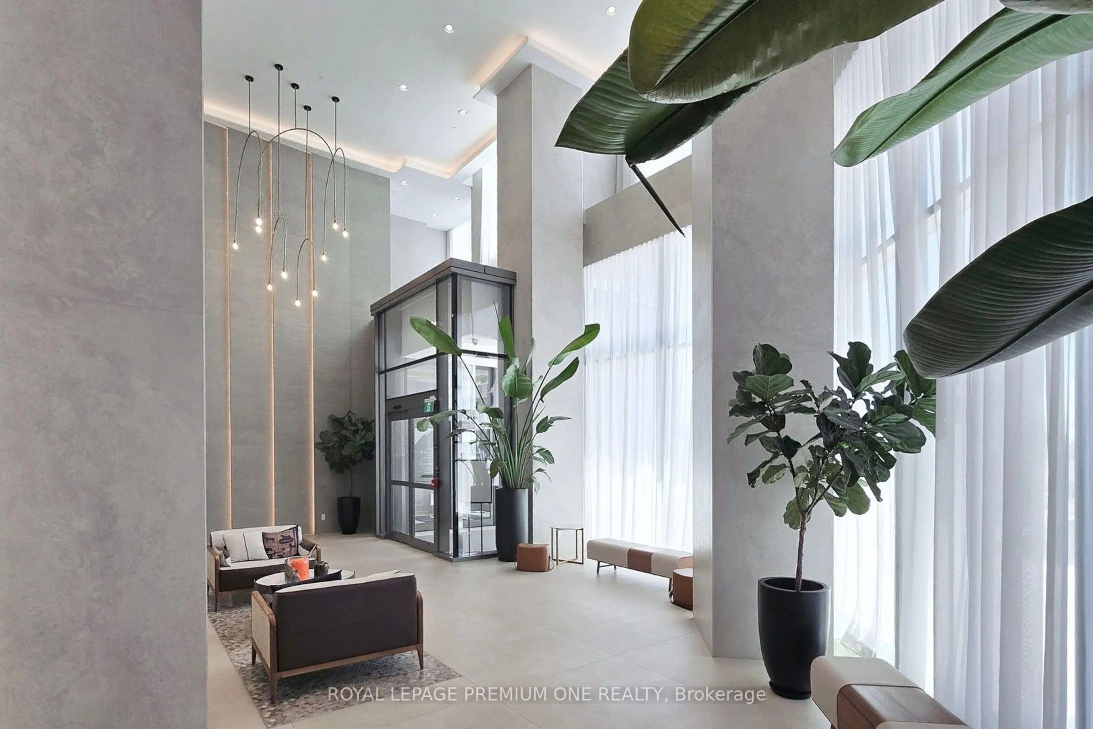 1000 Portage Parkway, #1810