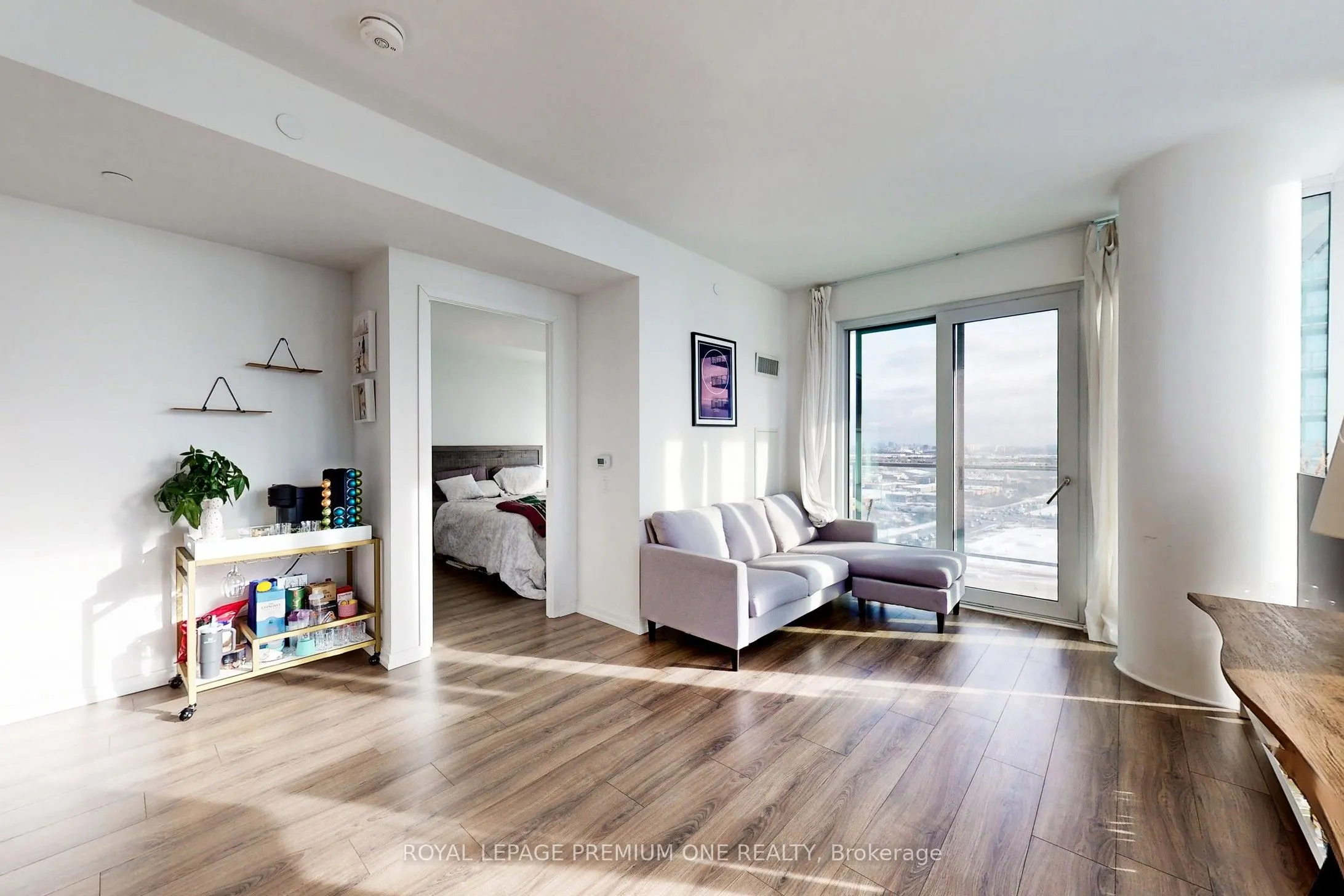 1000 Portage Parkway, #1810