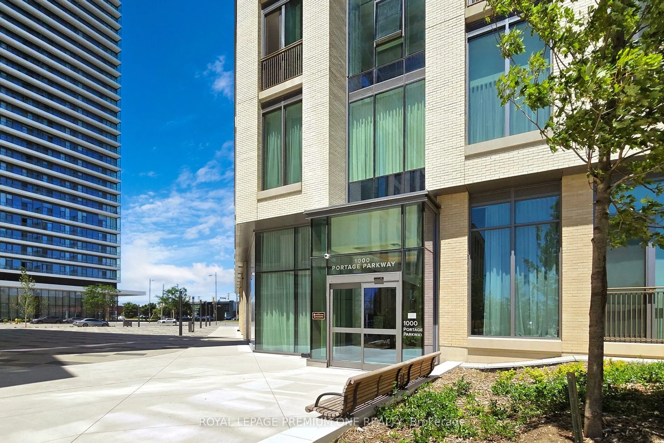 1000 Portage Parkway, #1810