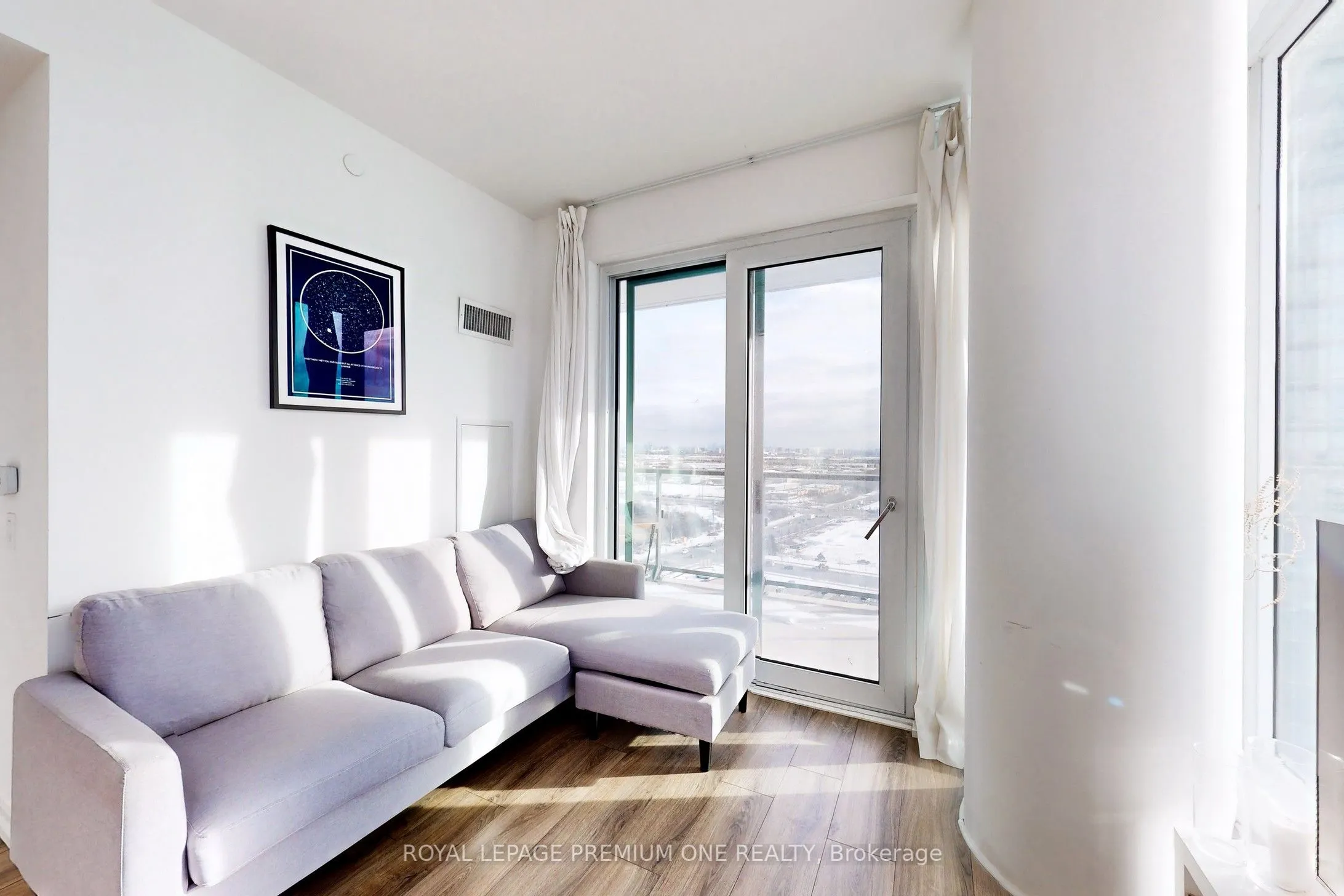 1000 Portage Parkway, #1810
