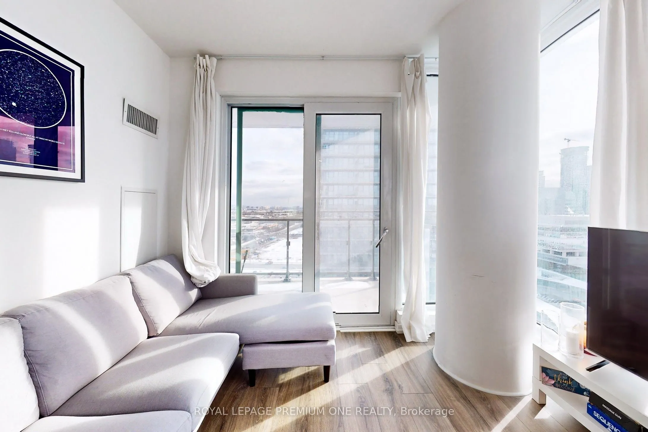 1000 Portage Parkway, #1810