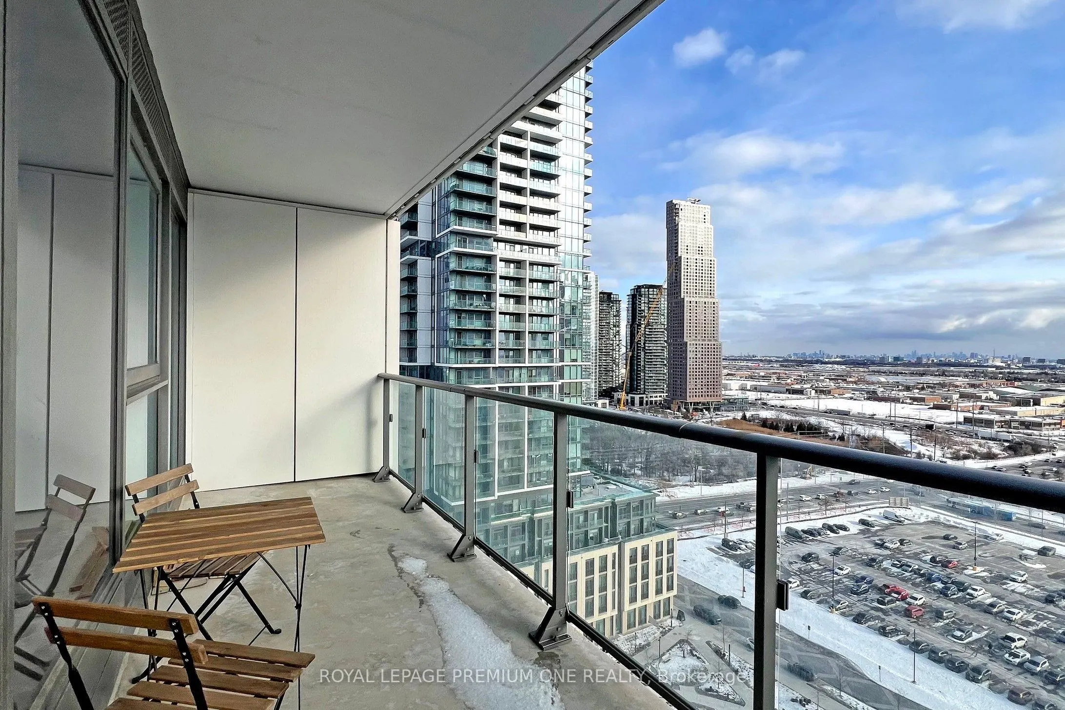 1000 Portage Parkway, #1810