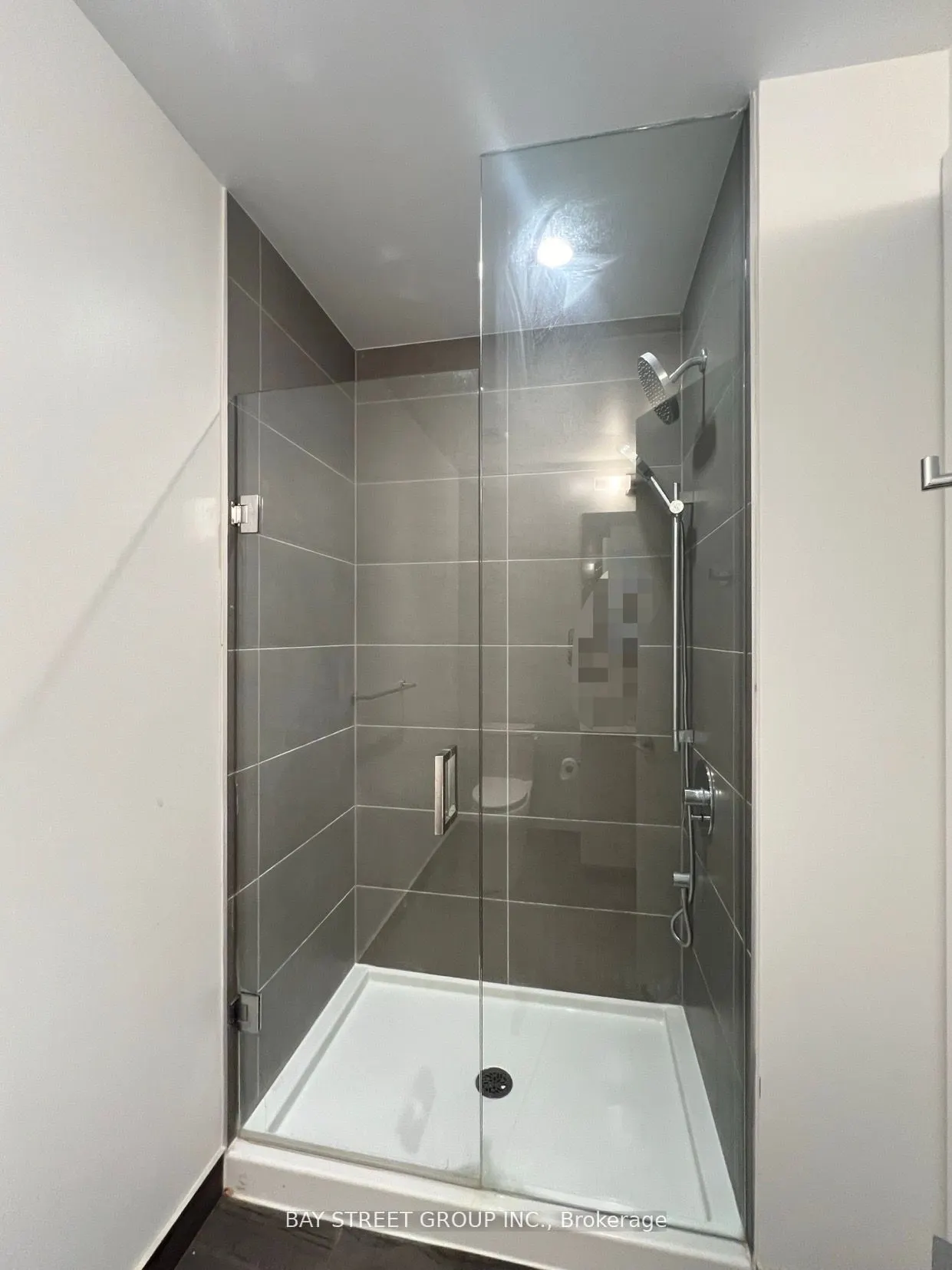 950 Portage Parkway, #2303