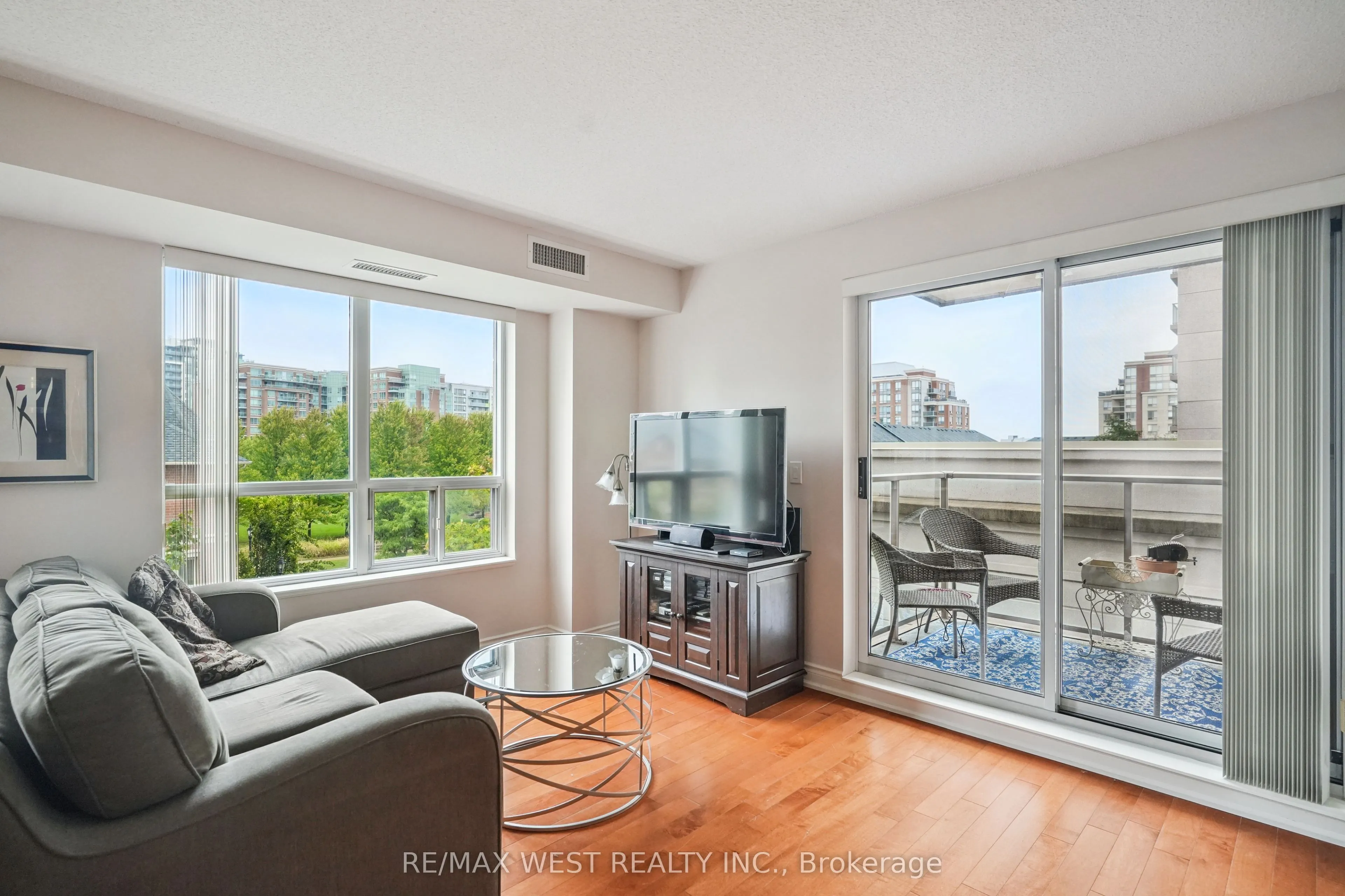 37 Galleria Parkway, #506
