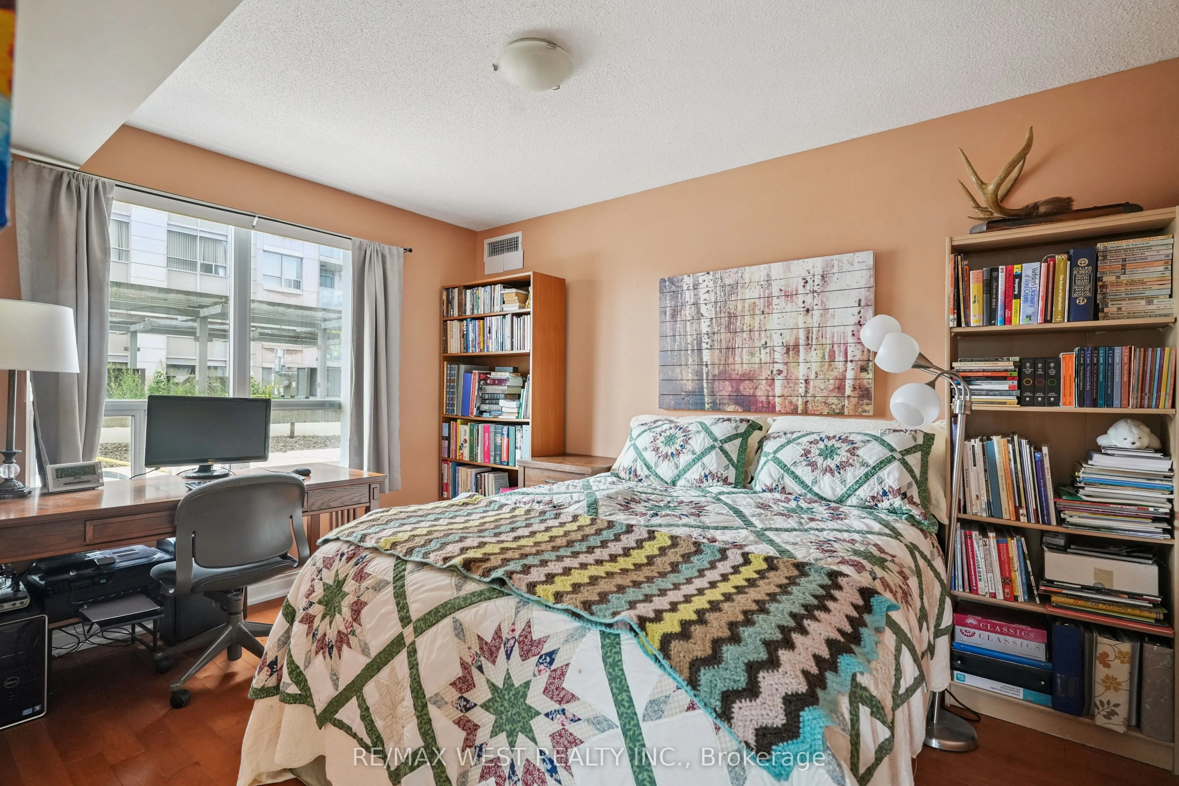 37 Galleria Parkway, #506