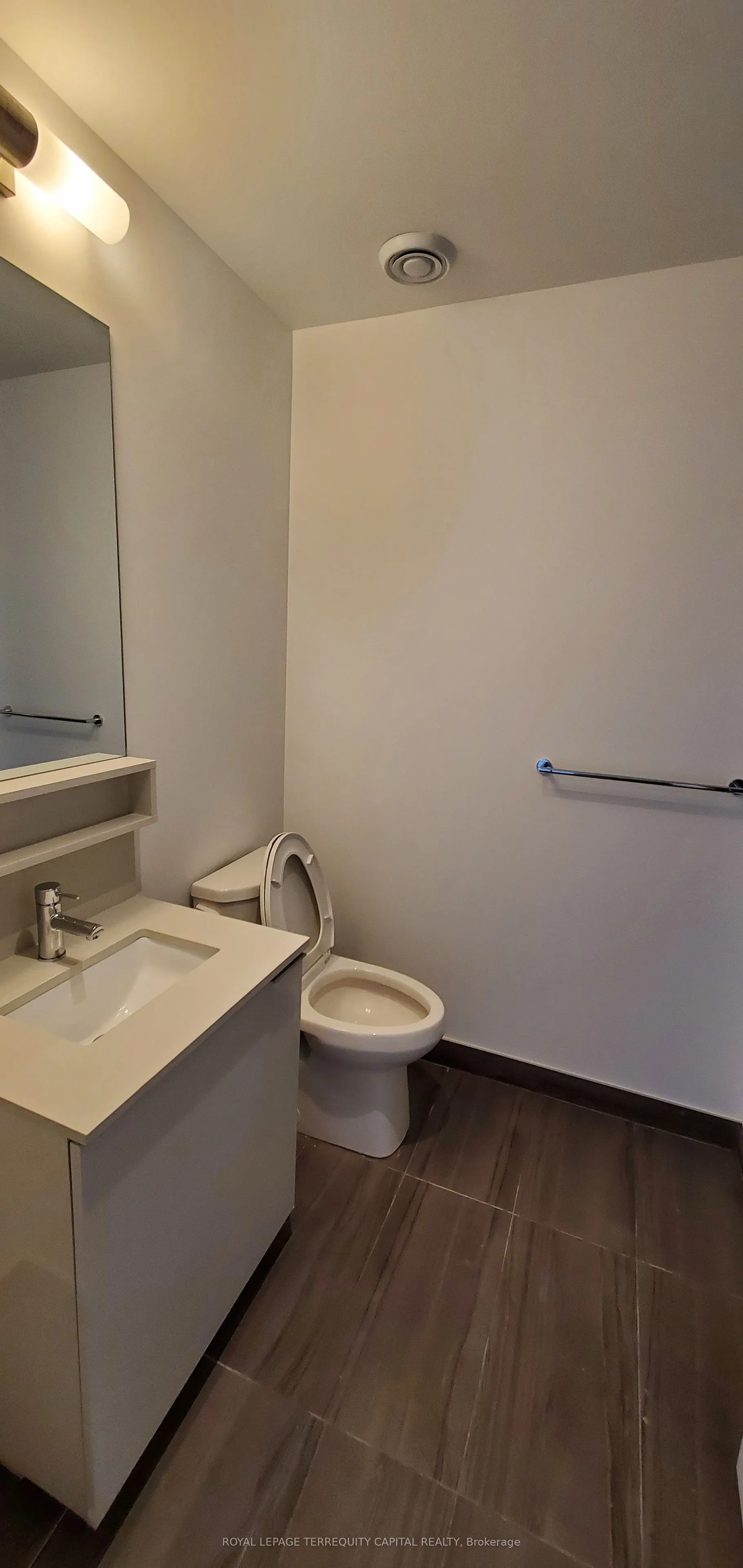 5 Buttermill Avenue, #4808