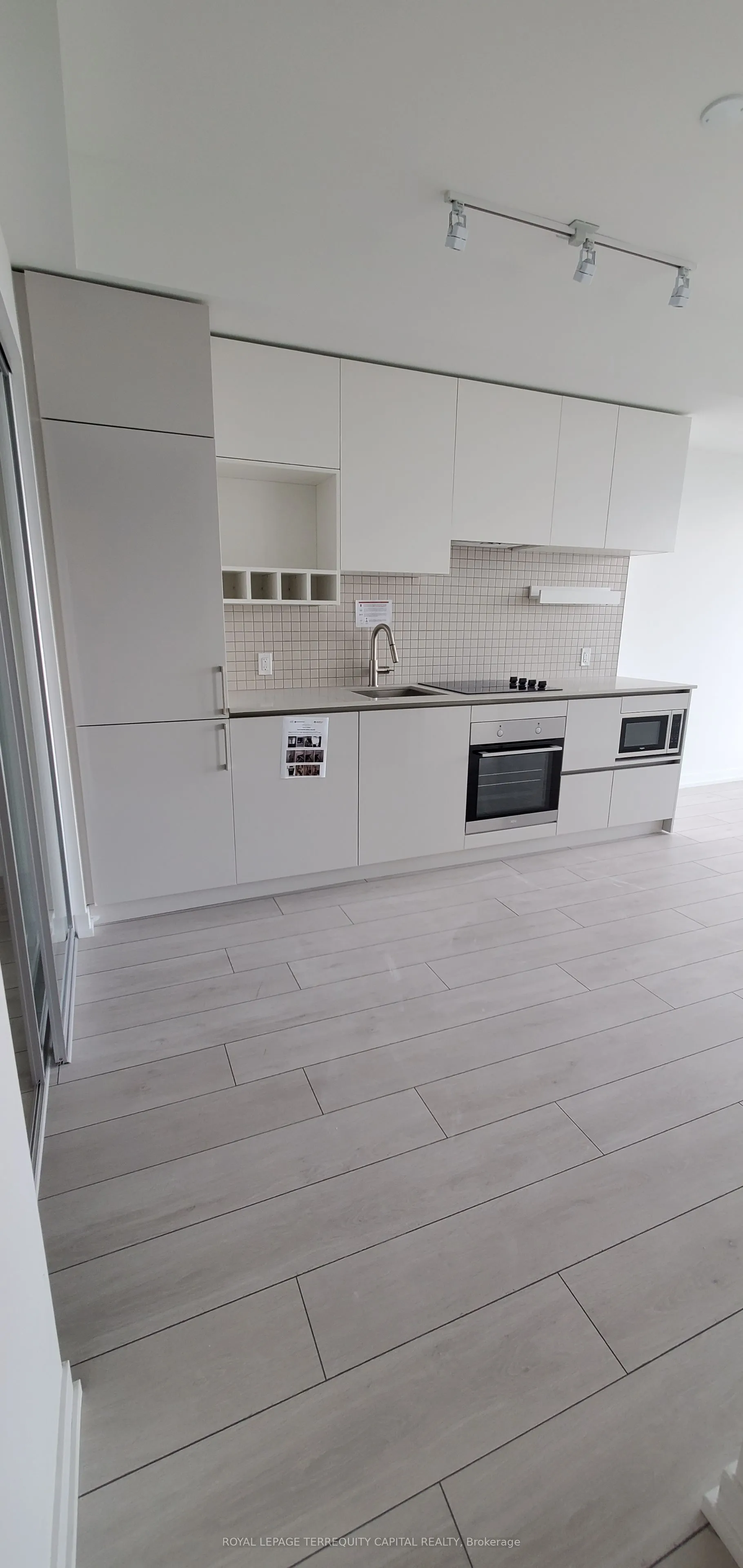 5 Buttermill Avenue, #4808