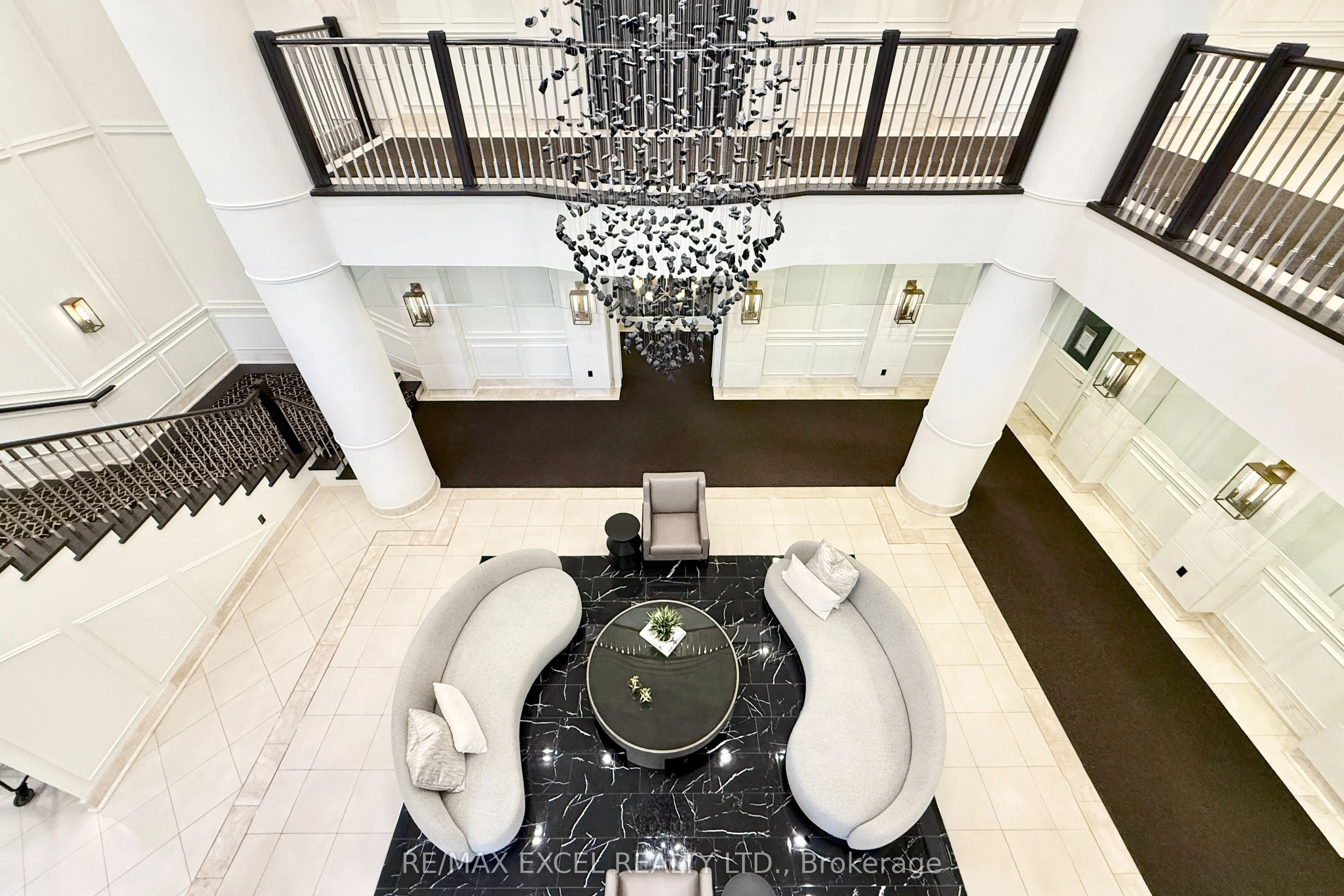 10101 Yonge Street N, #408